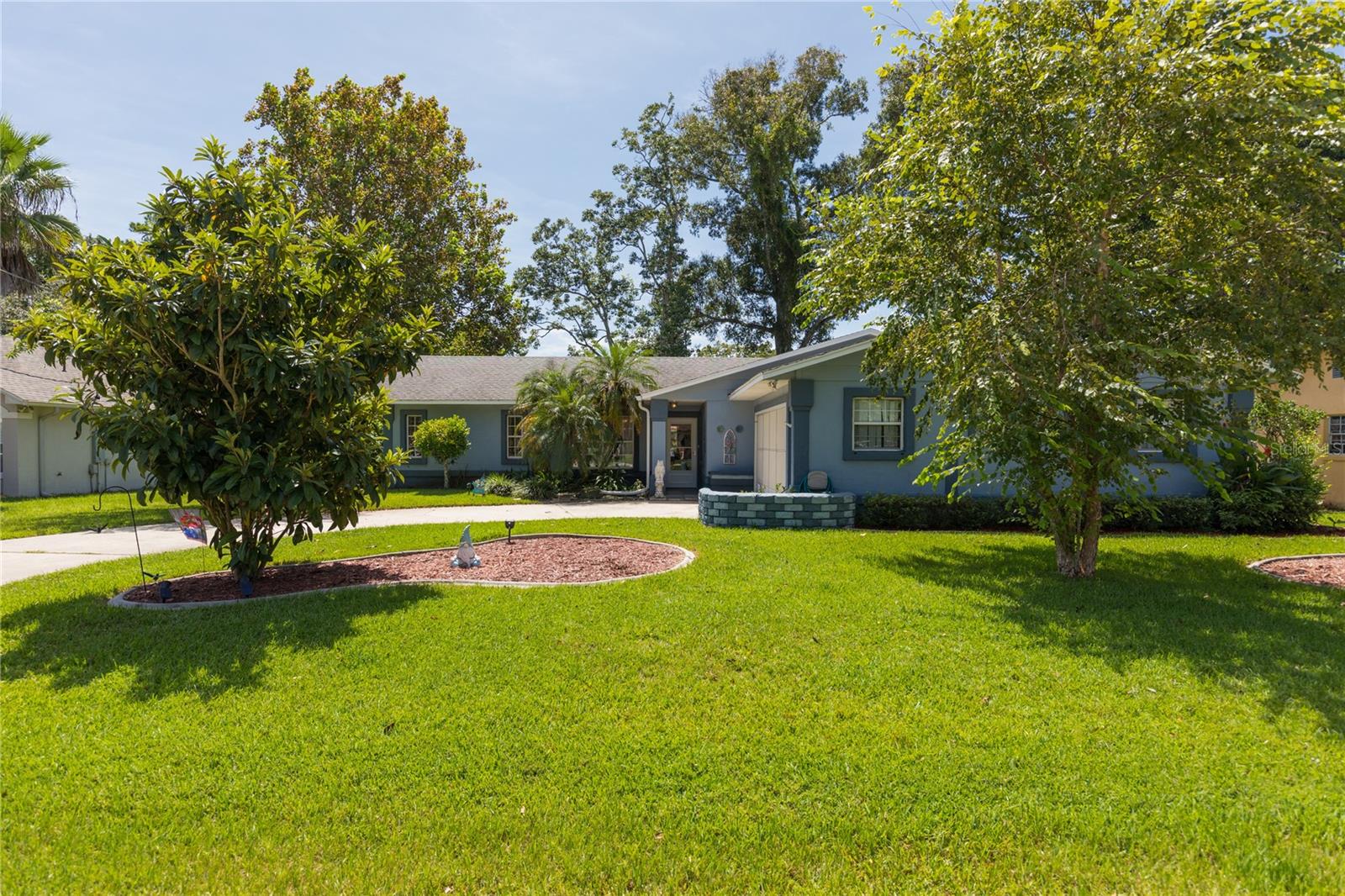 56 FISCHER LN