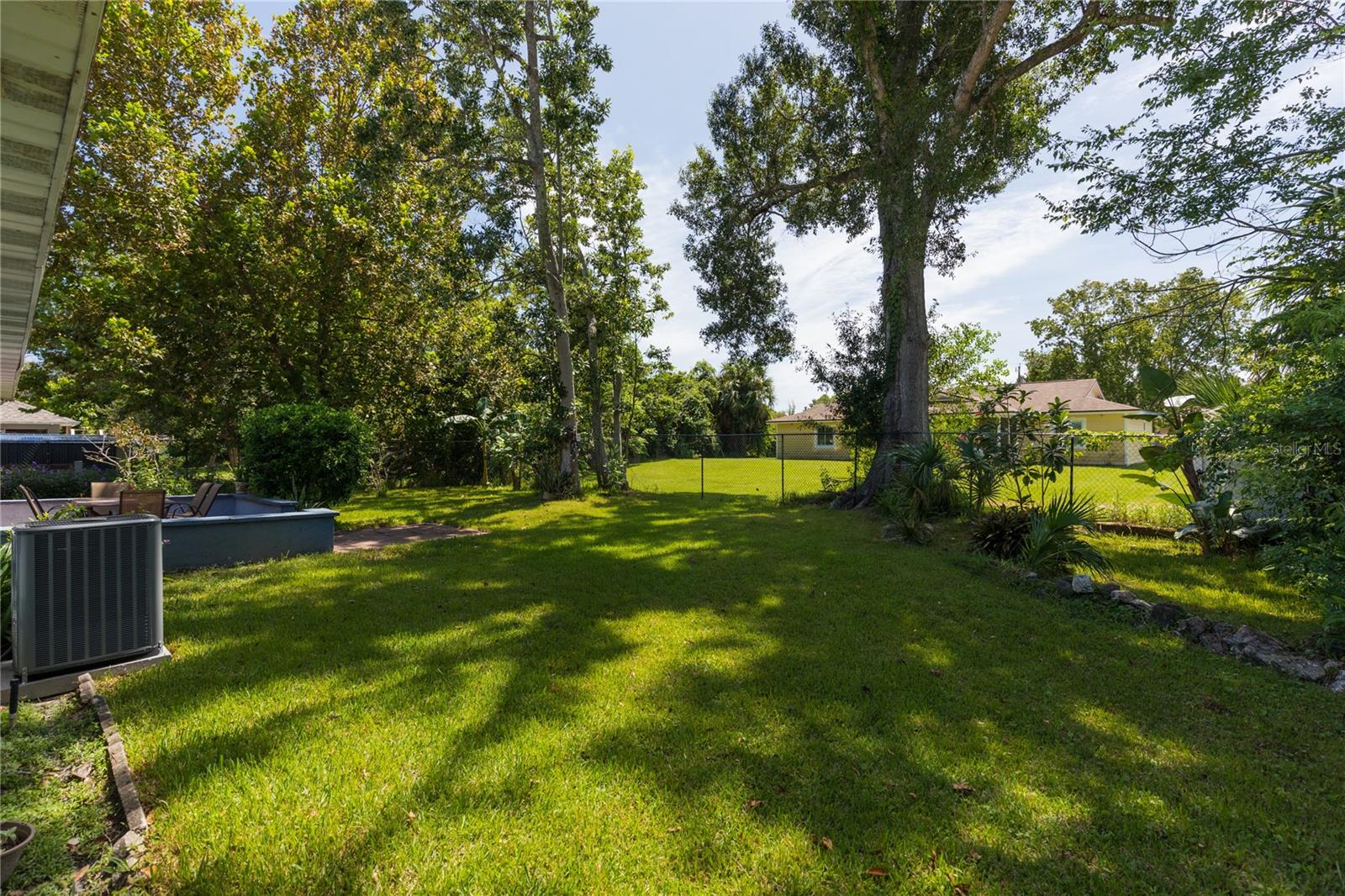 56 FISCHER LN