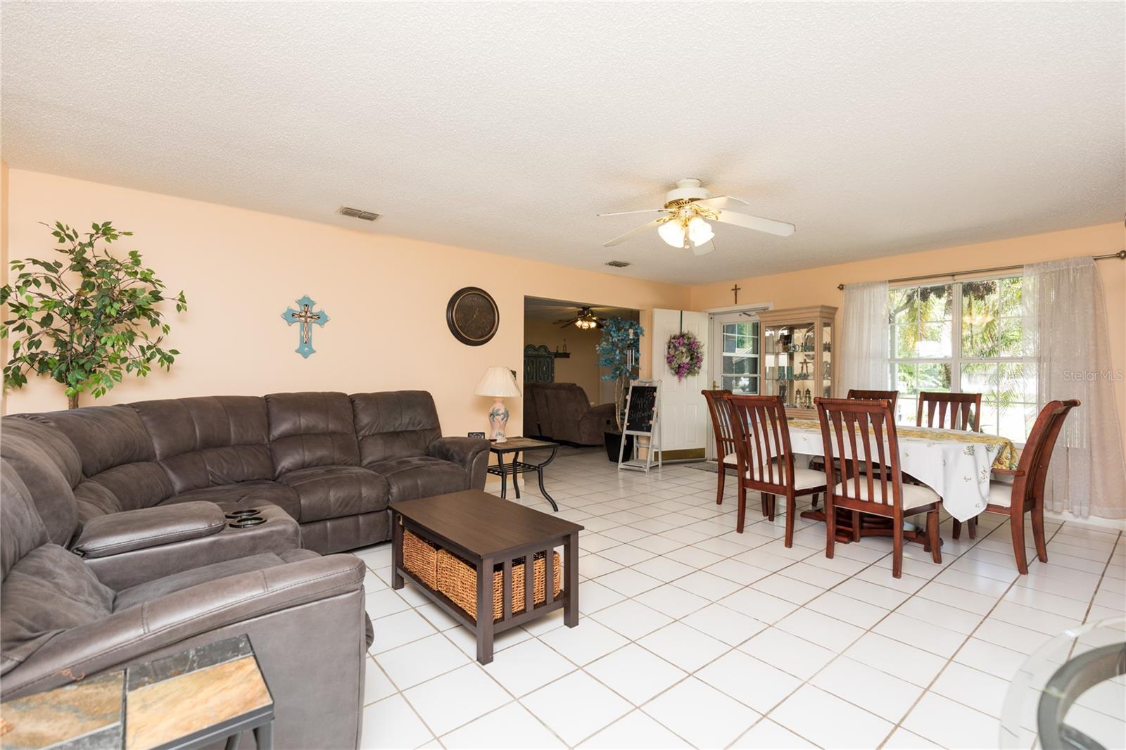 56 FISCHER LN