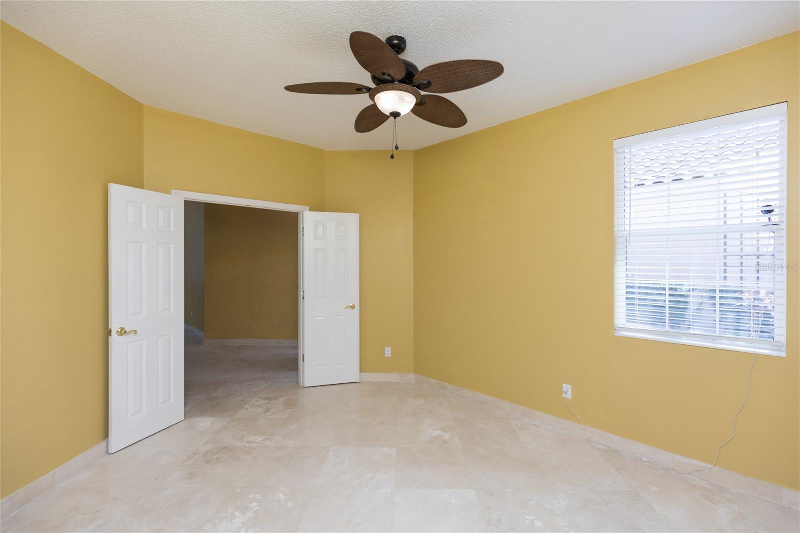 10 VIA CAPRI