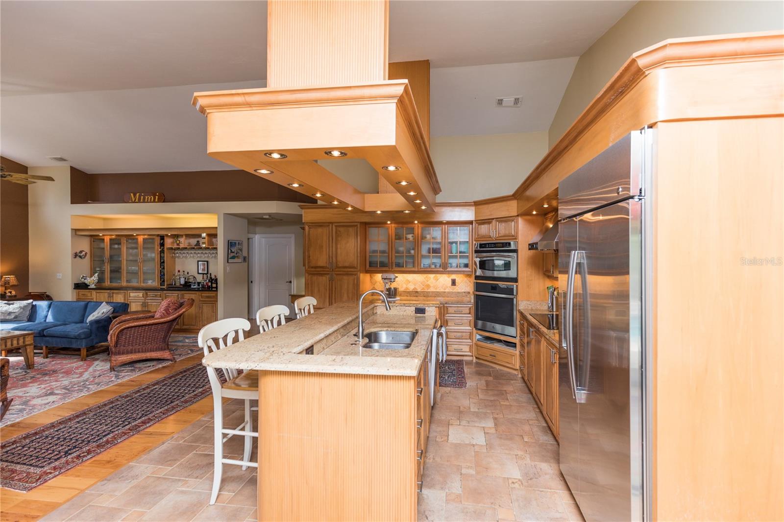 2 ANASTASIA CT