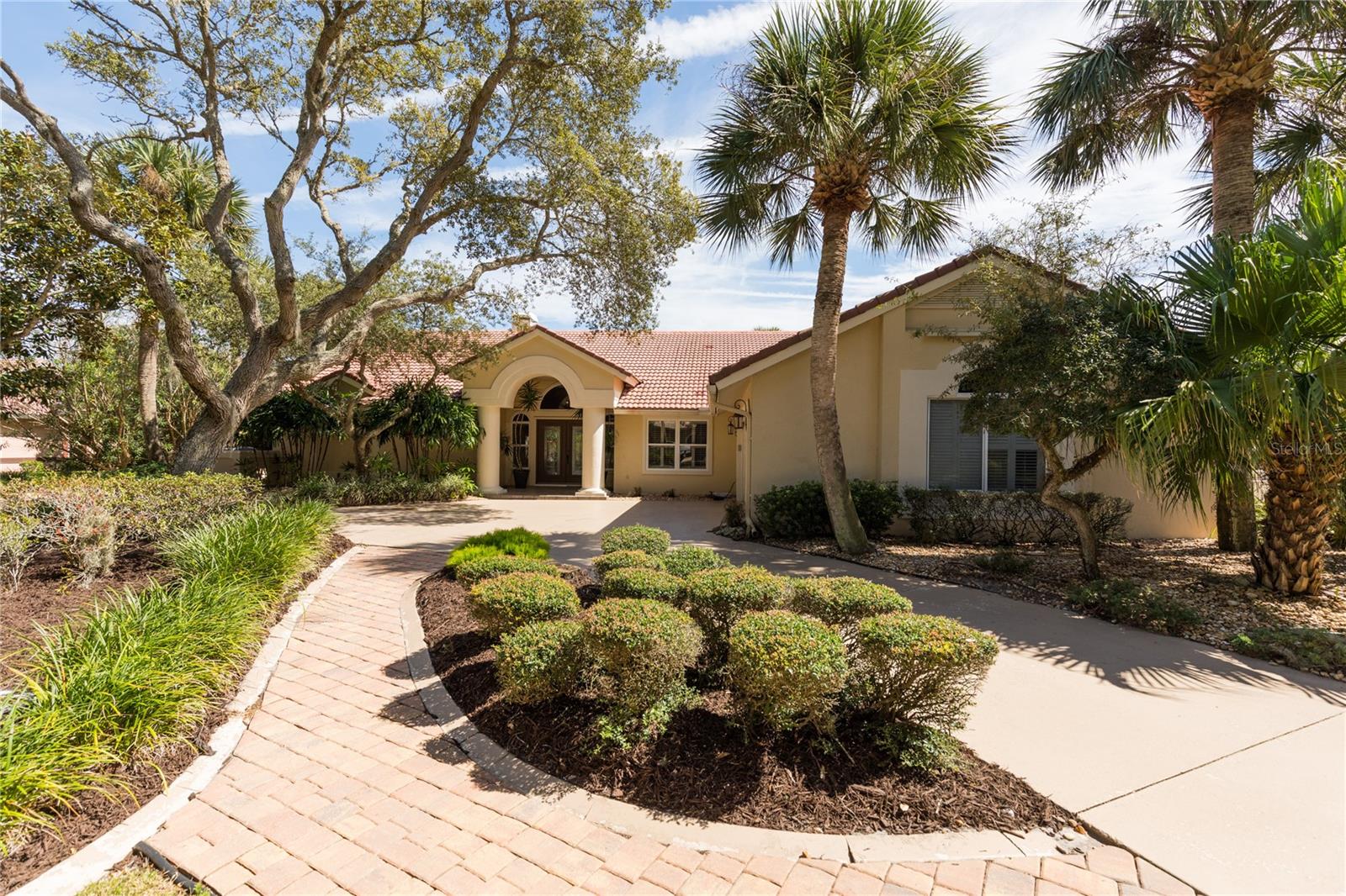 2 ANASTASIA CT