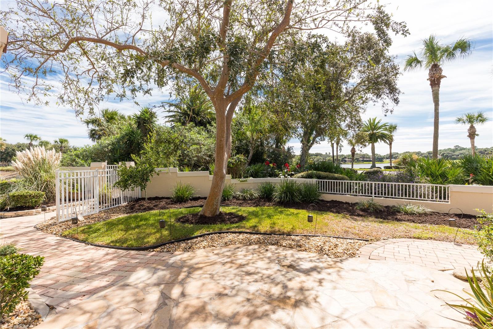 2 ANASTASIA CT