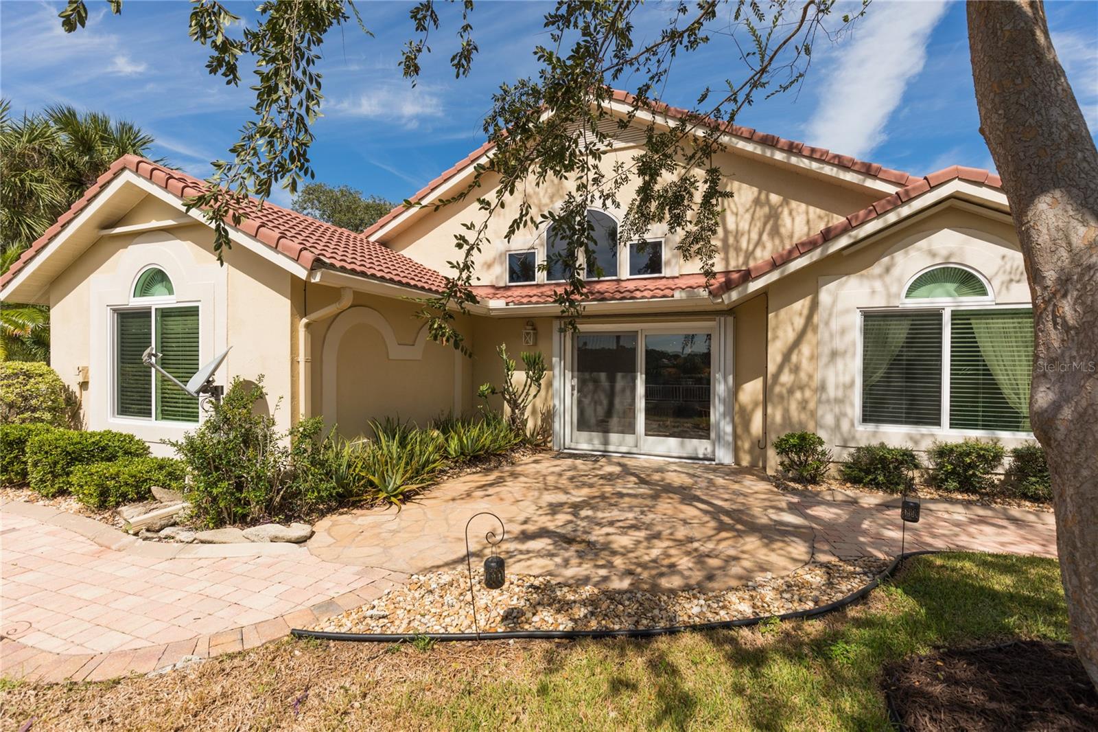 2 ANASTASIA CT