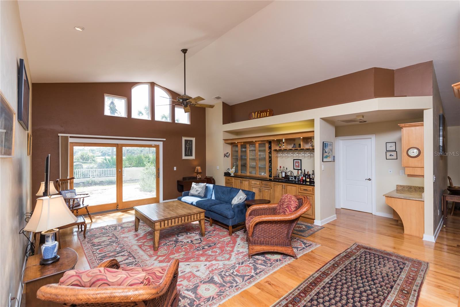 2 ANASTASIA CT