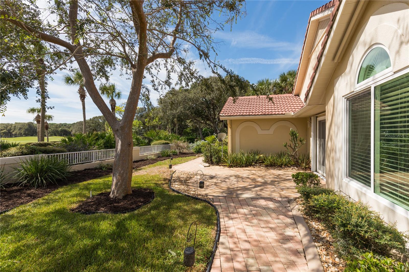2 ANASTASIA CT