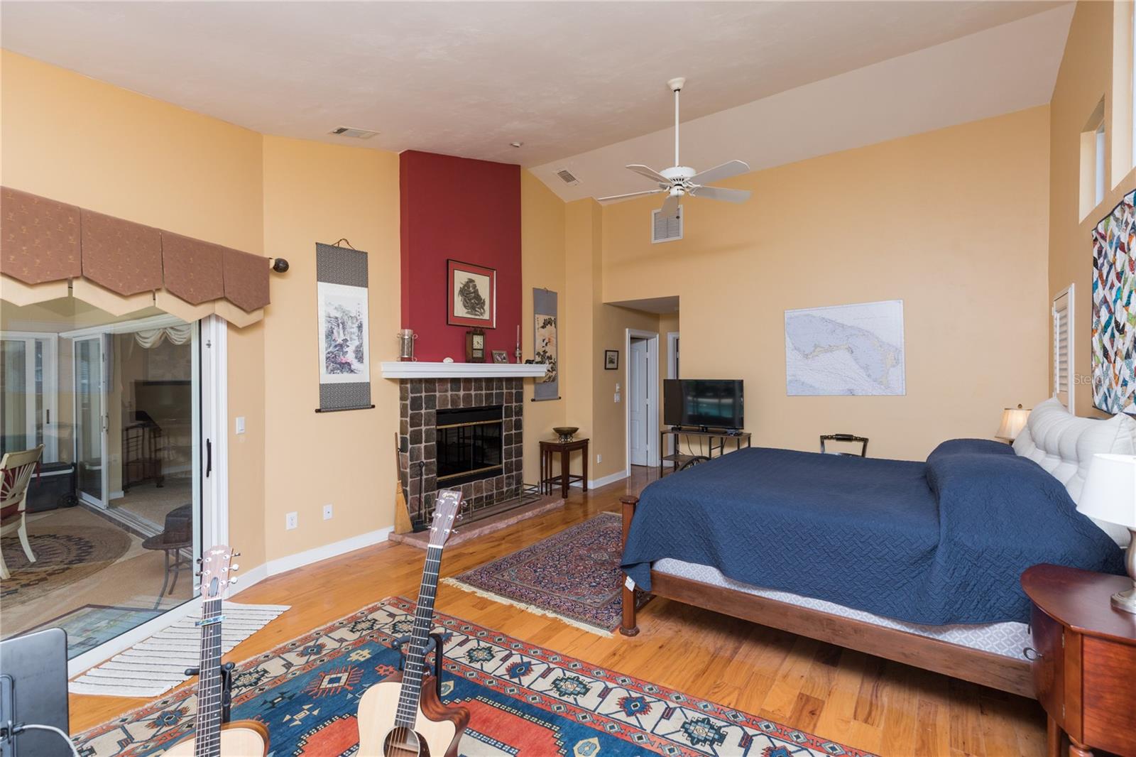 2 ANASTASIA CT