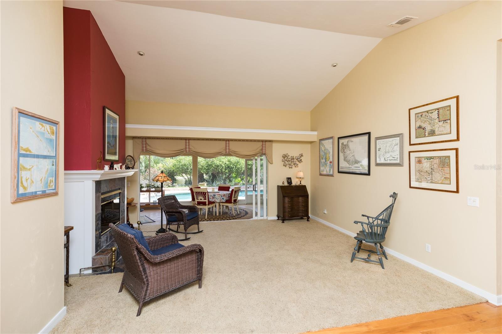 2 ANASTASIA CT