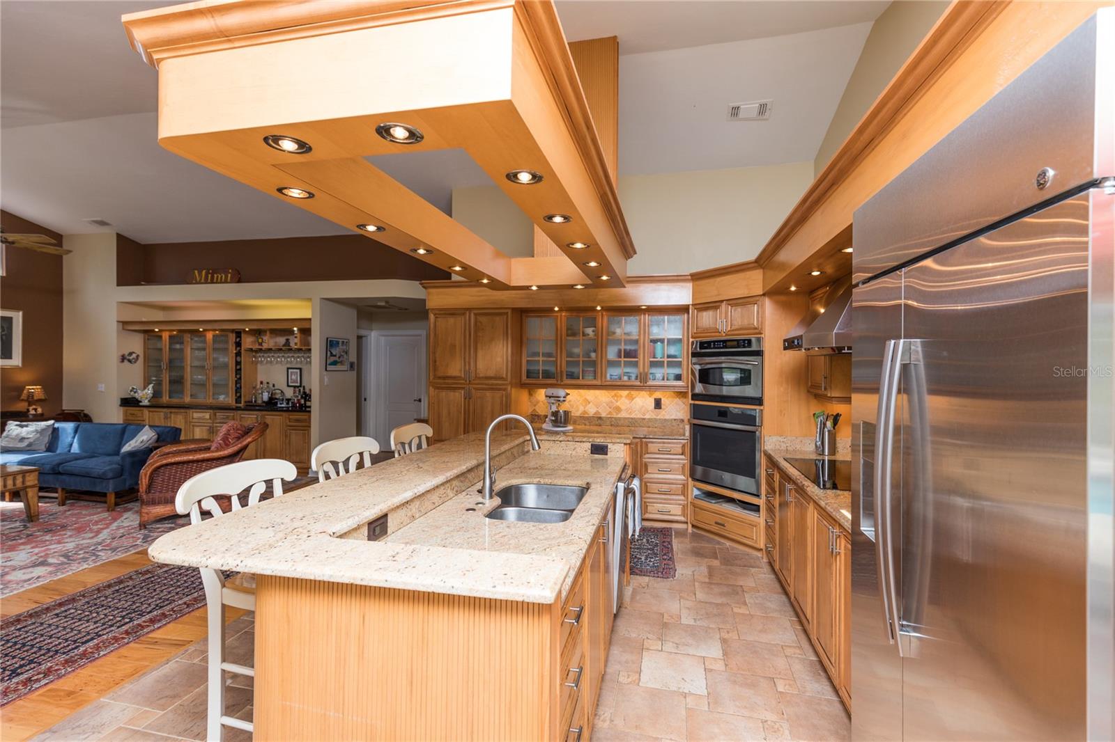 2 ANASTASIA CT