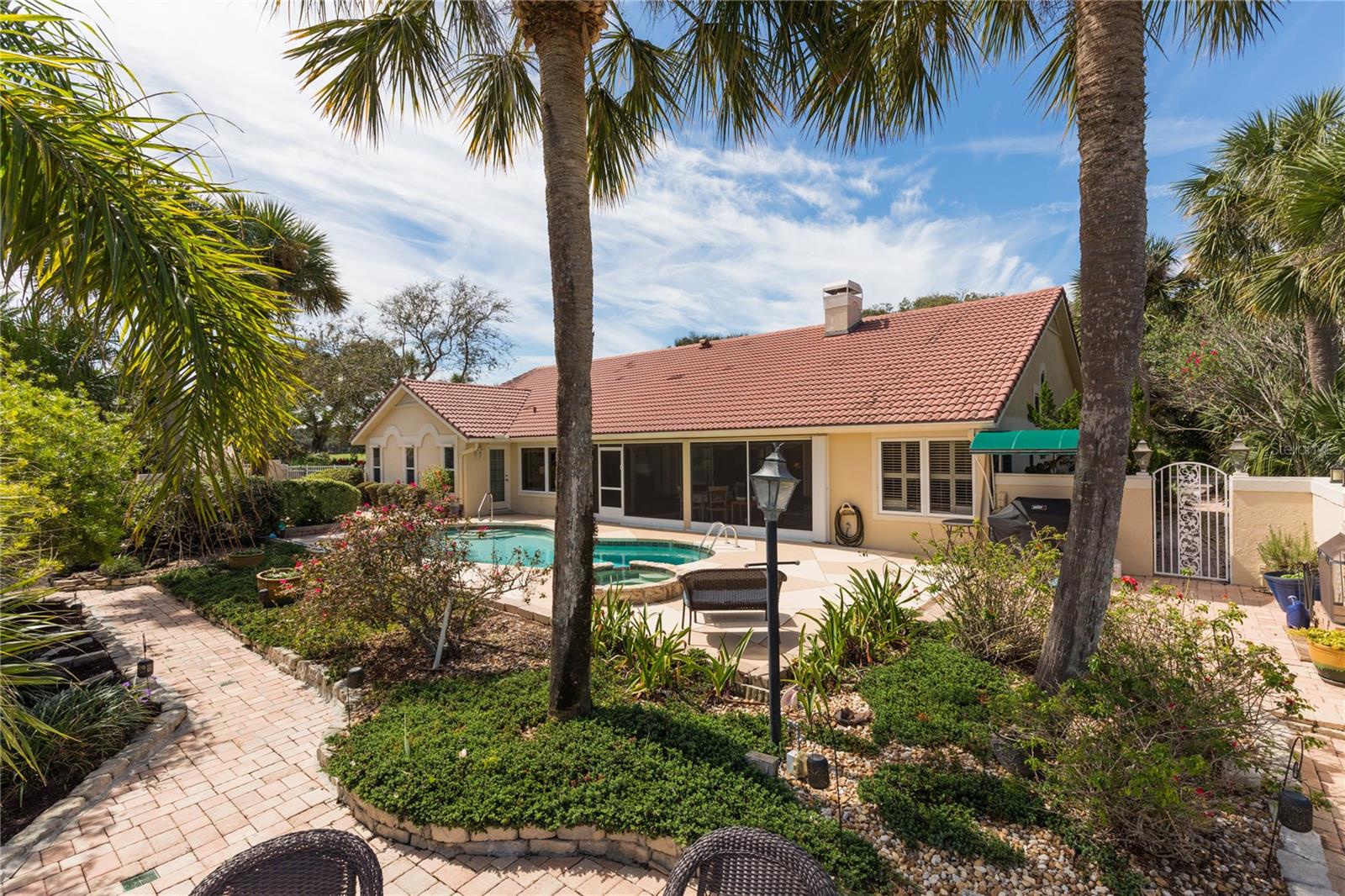 2 ANASTASIA CT