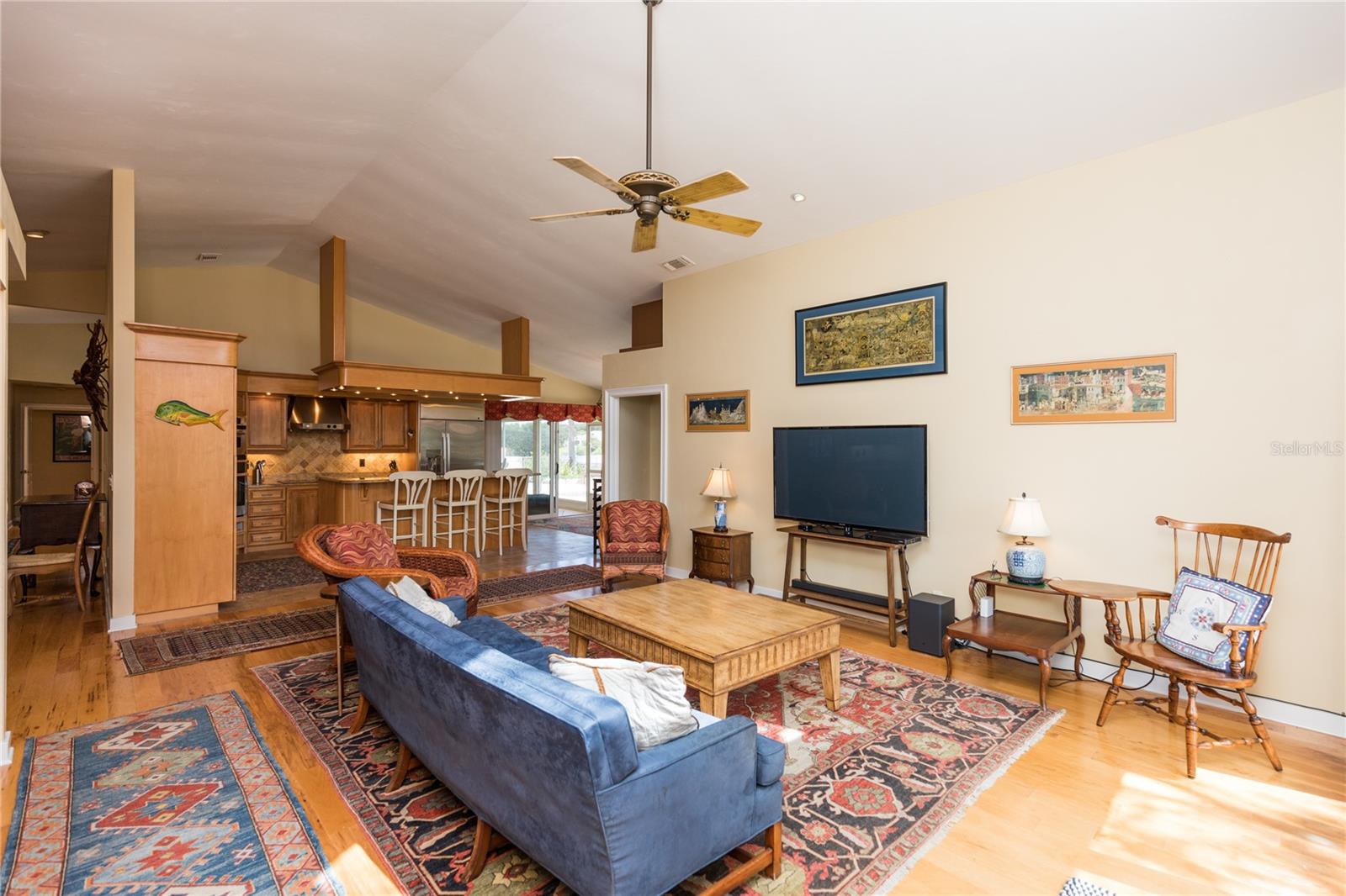 2 ANASTASIA CT