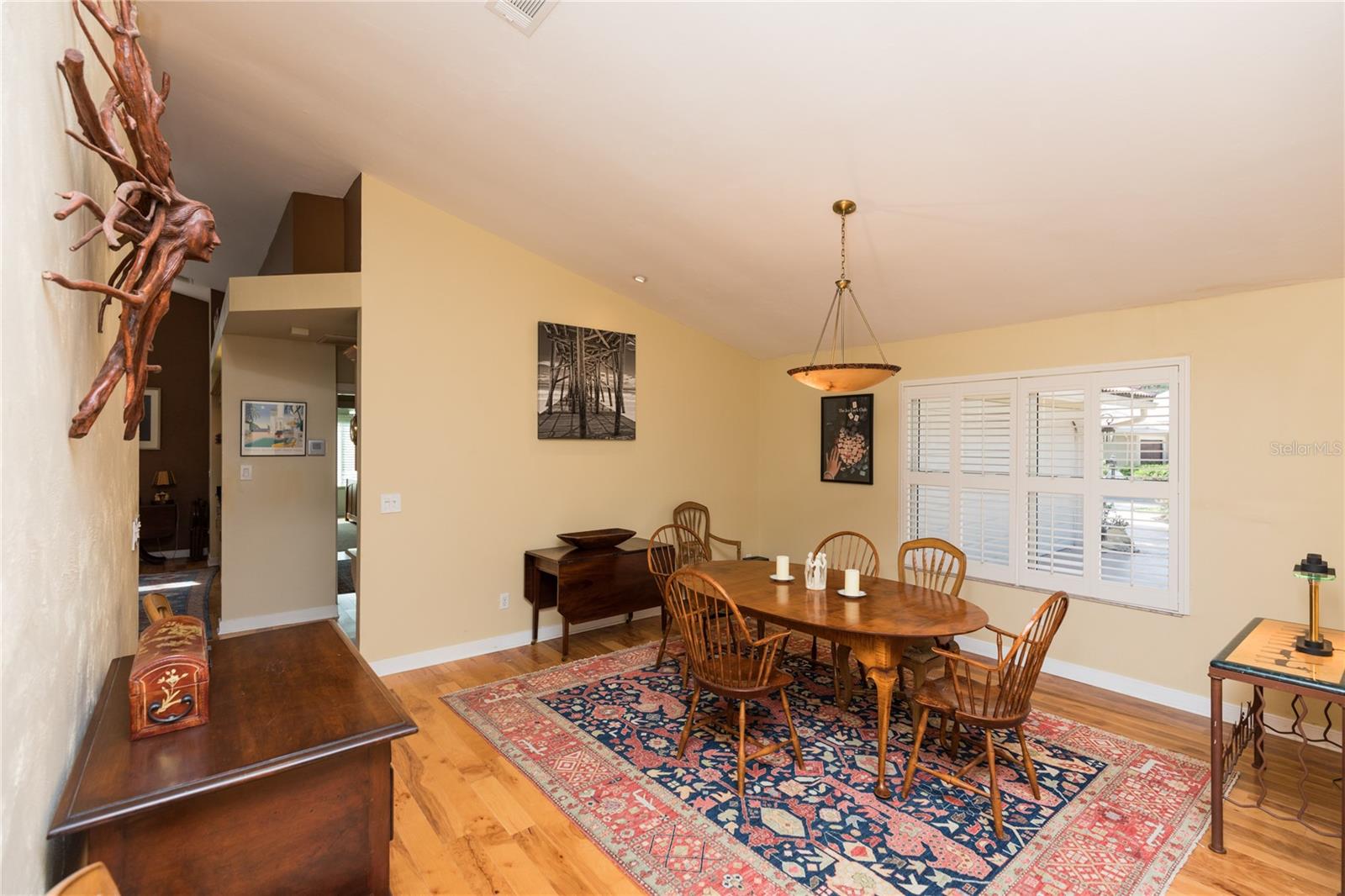 2 ANASTASIA CT