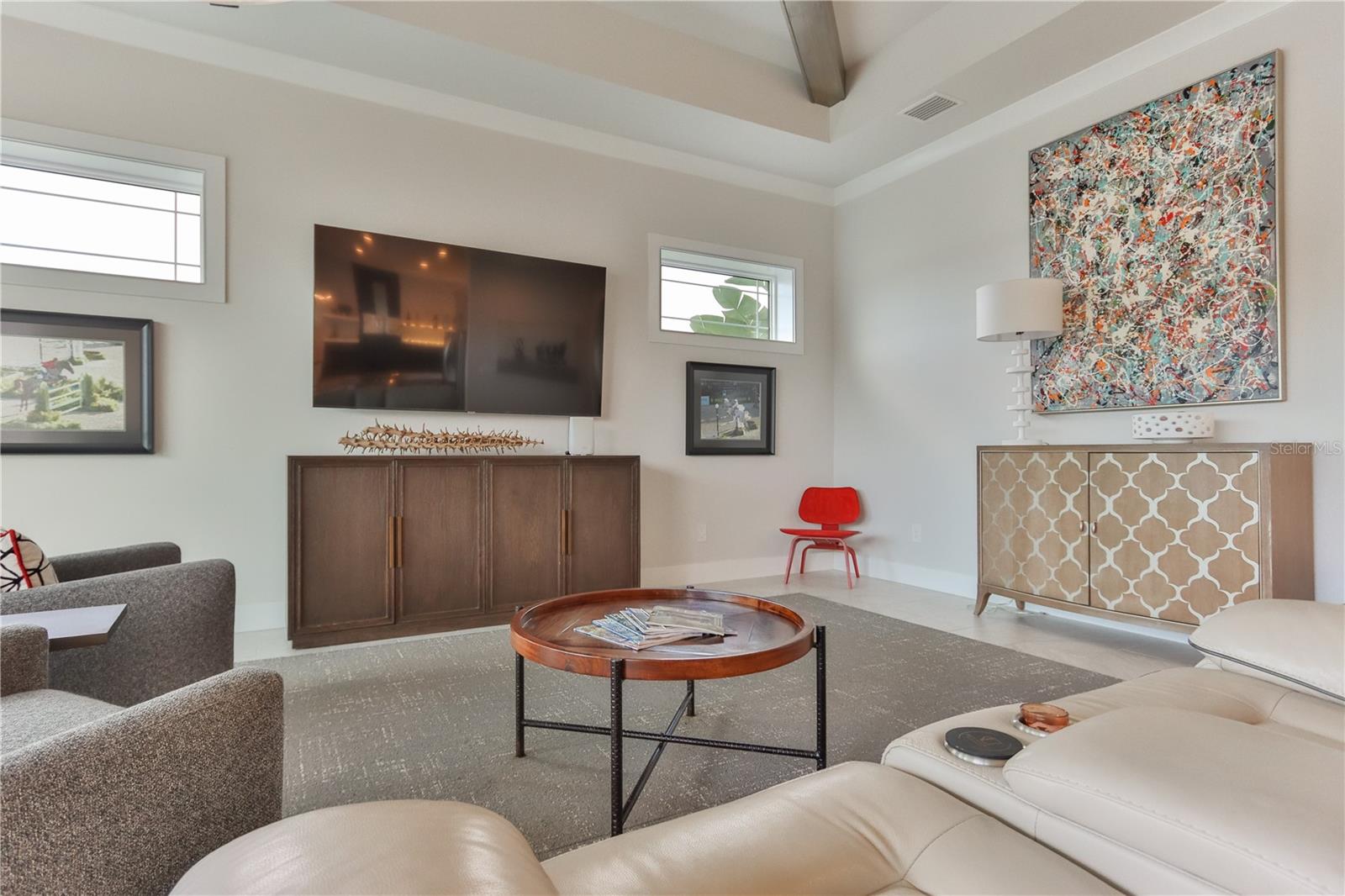 230 YACHT HARBOR DR