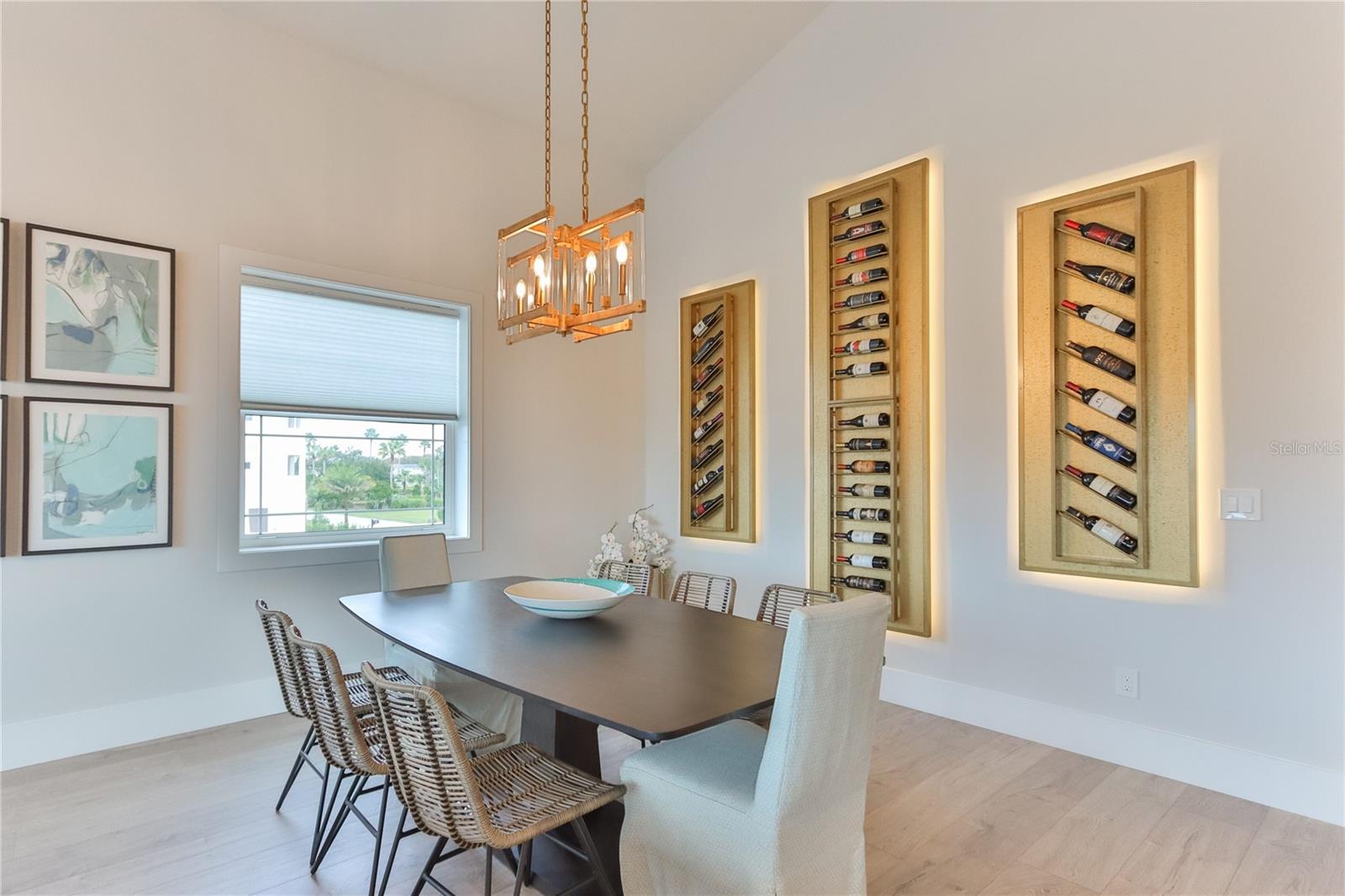 230 YACHT HARBOR DR