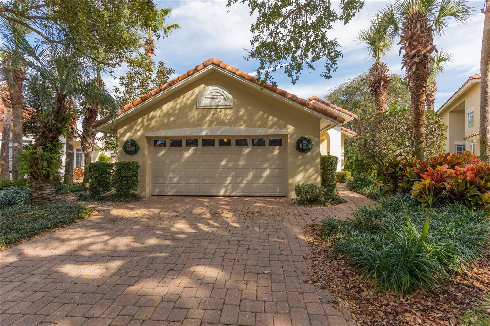 19 MADEIRA CT
