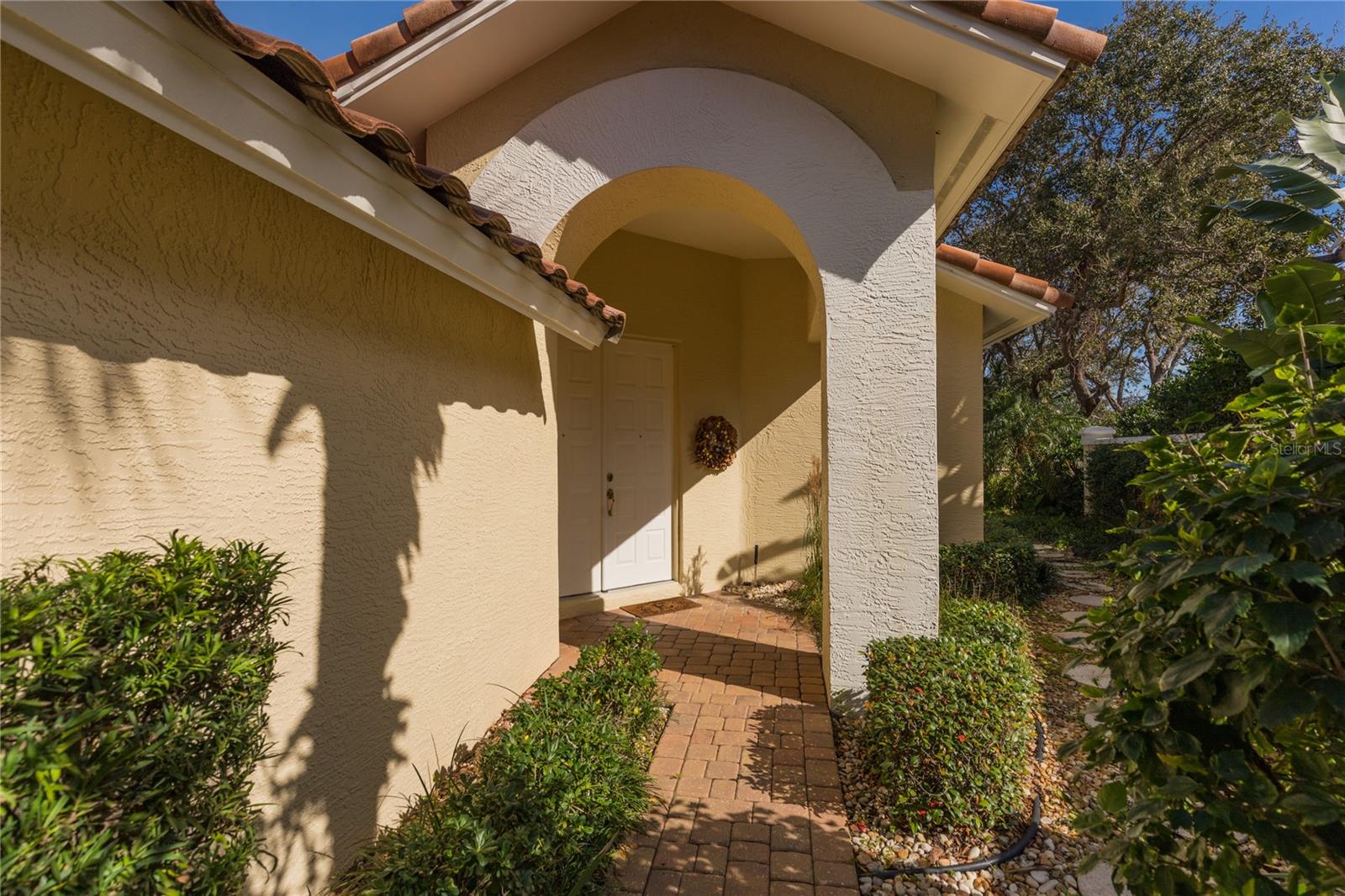 19 MADEIRA CT