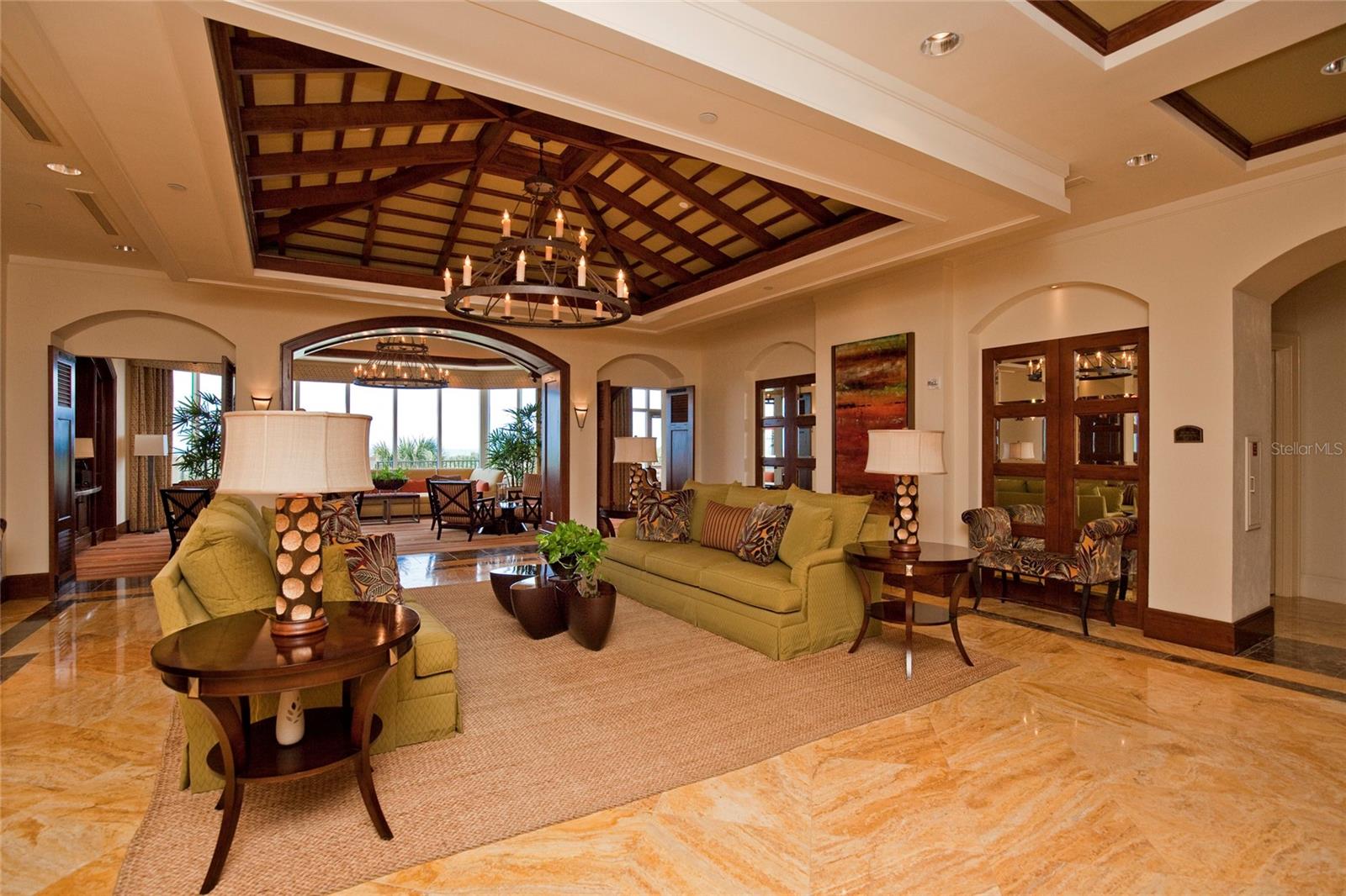 85 AVENUE DE LA MER #106