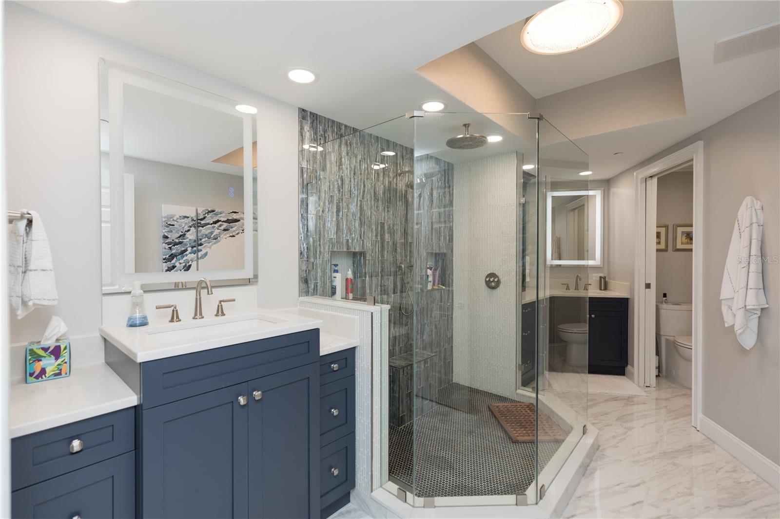 7 AVENUE DE LA MER #302