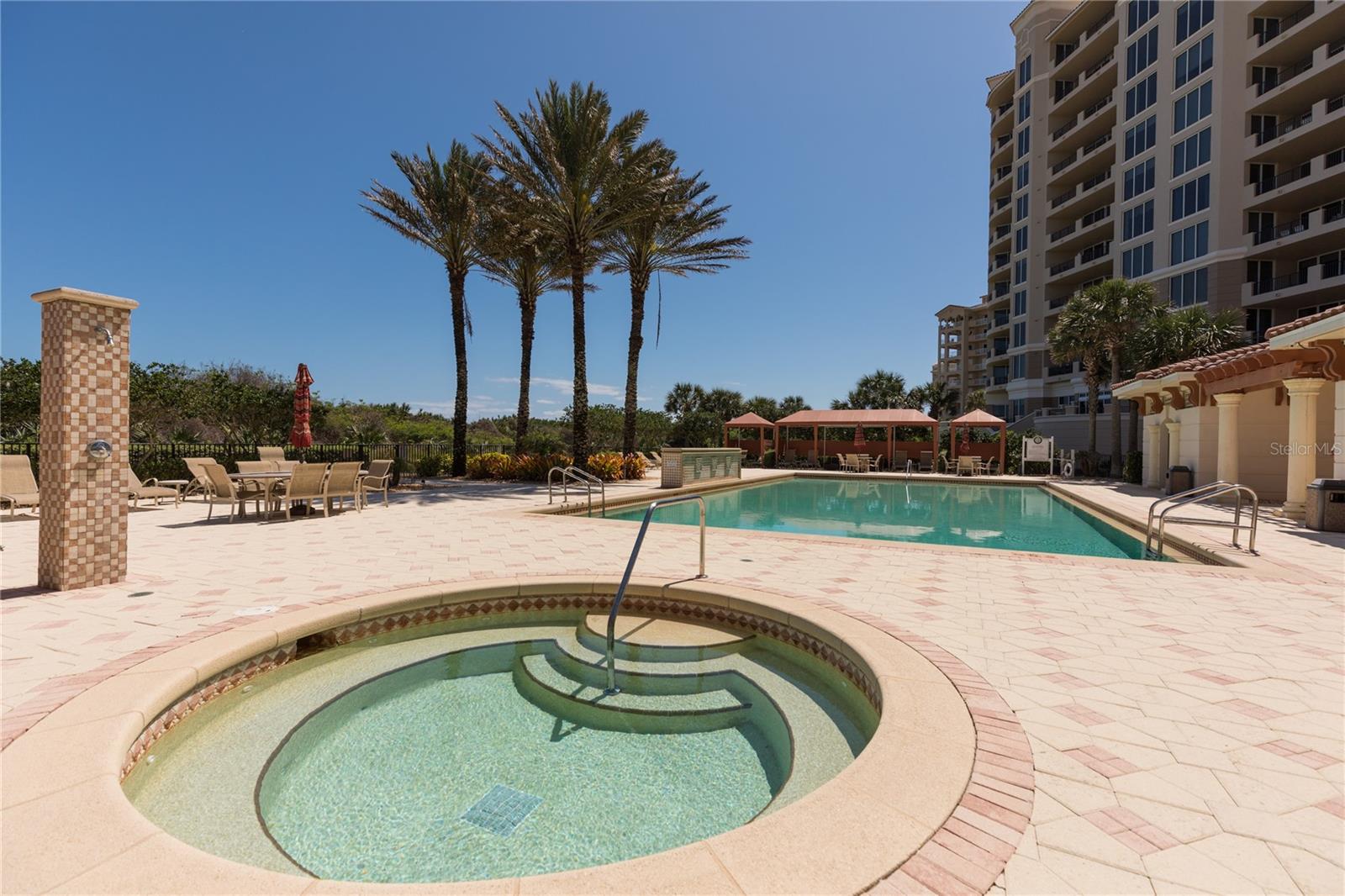 7 AVENUE DE LA MER #802