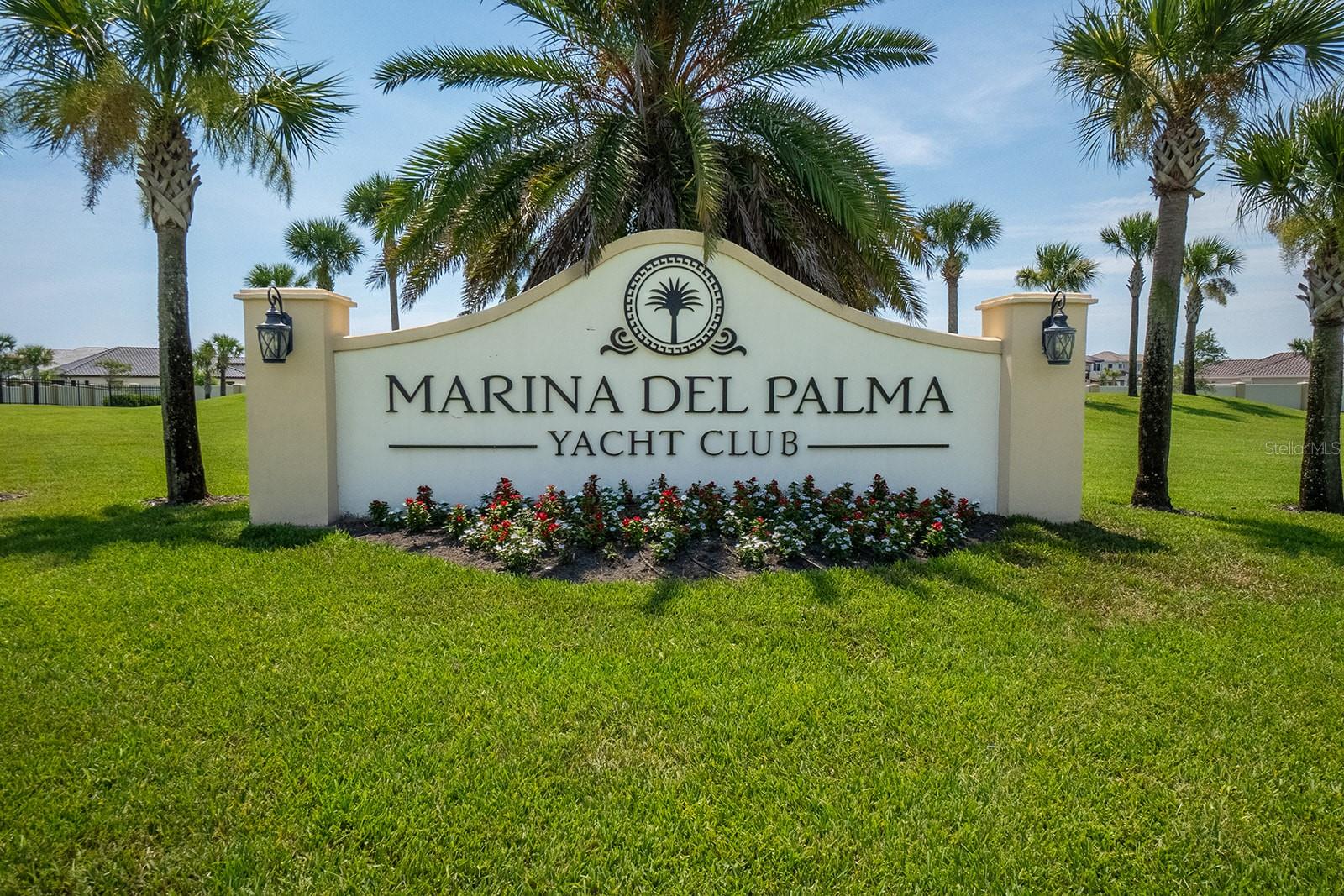 98 DEL PALMA DR
