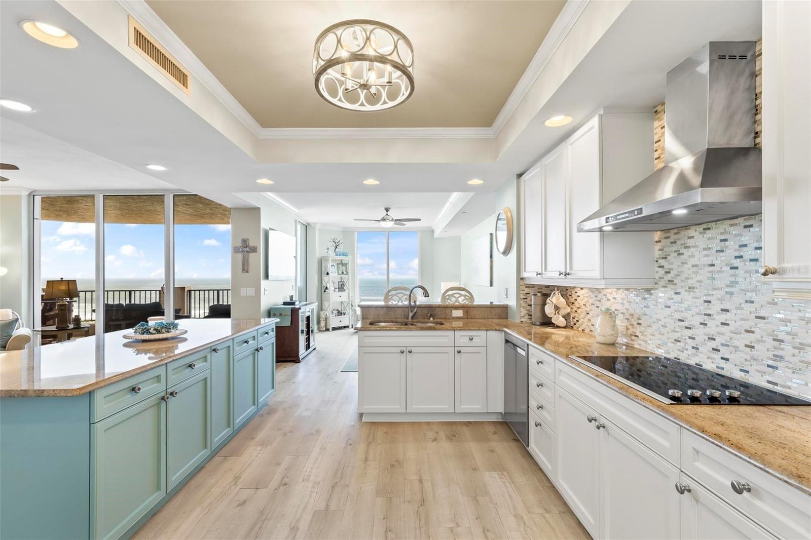 7 AVENUE DE LA MER #702