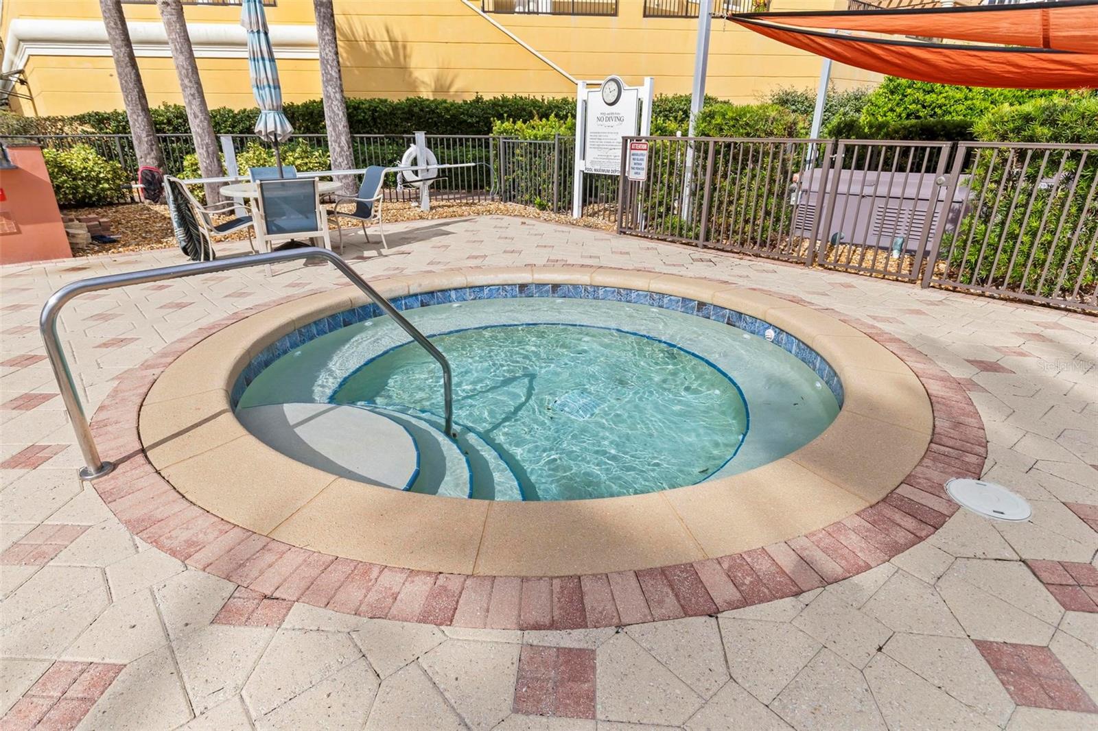 7 AVENUE DE LA MER #702