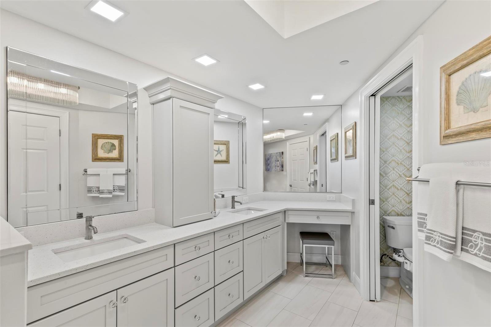 7 AVENUE DE LA MER #702