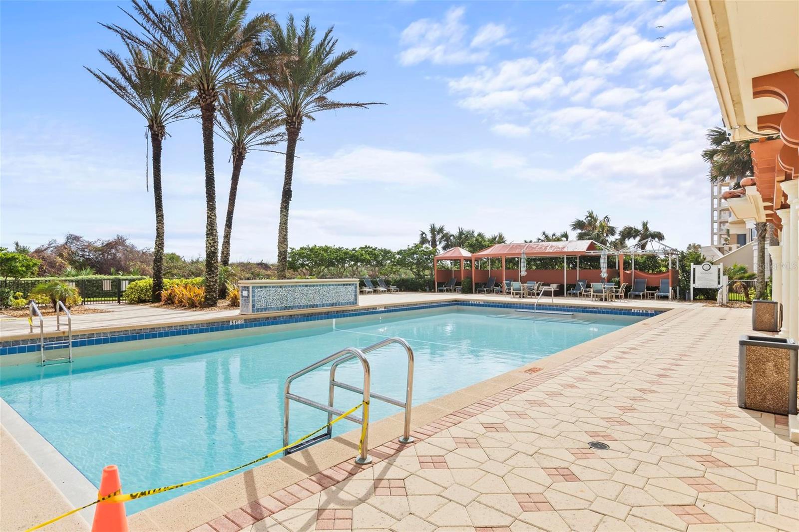 7 AVENUE DE LA MER #702