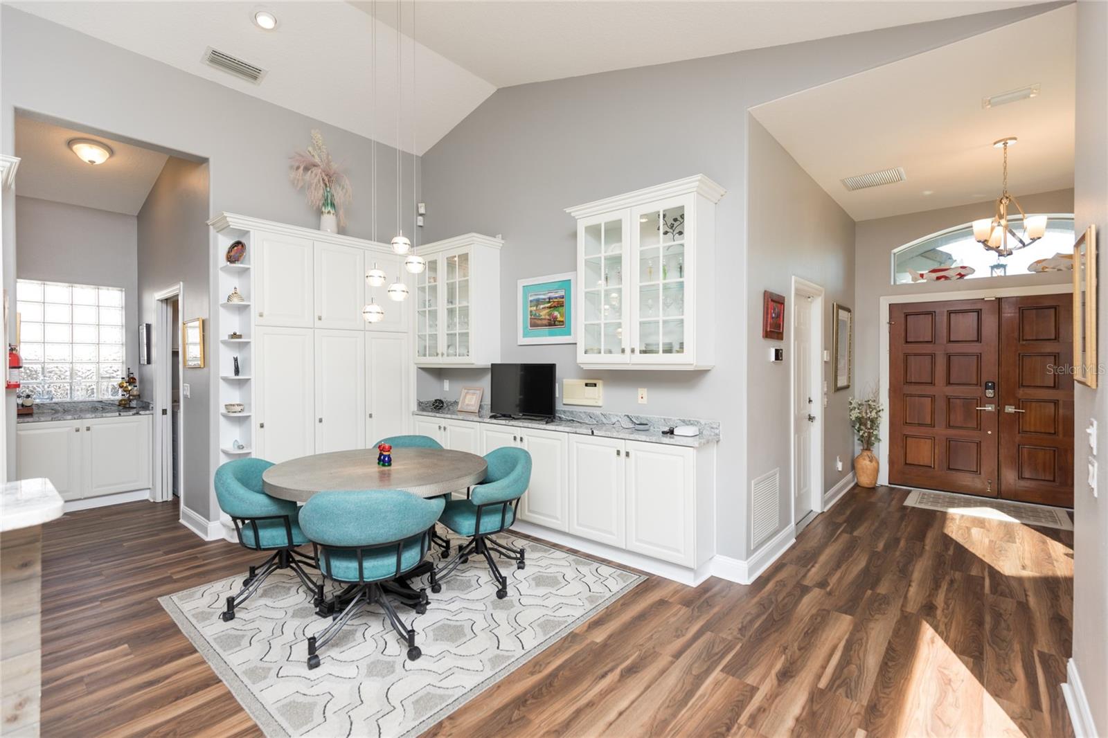 2 MALAGA CT