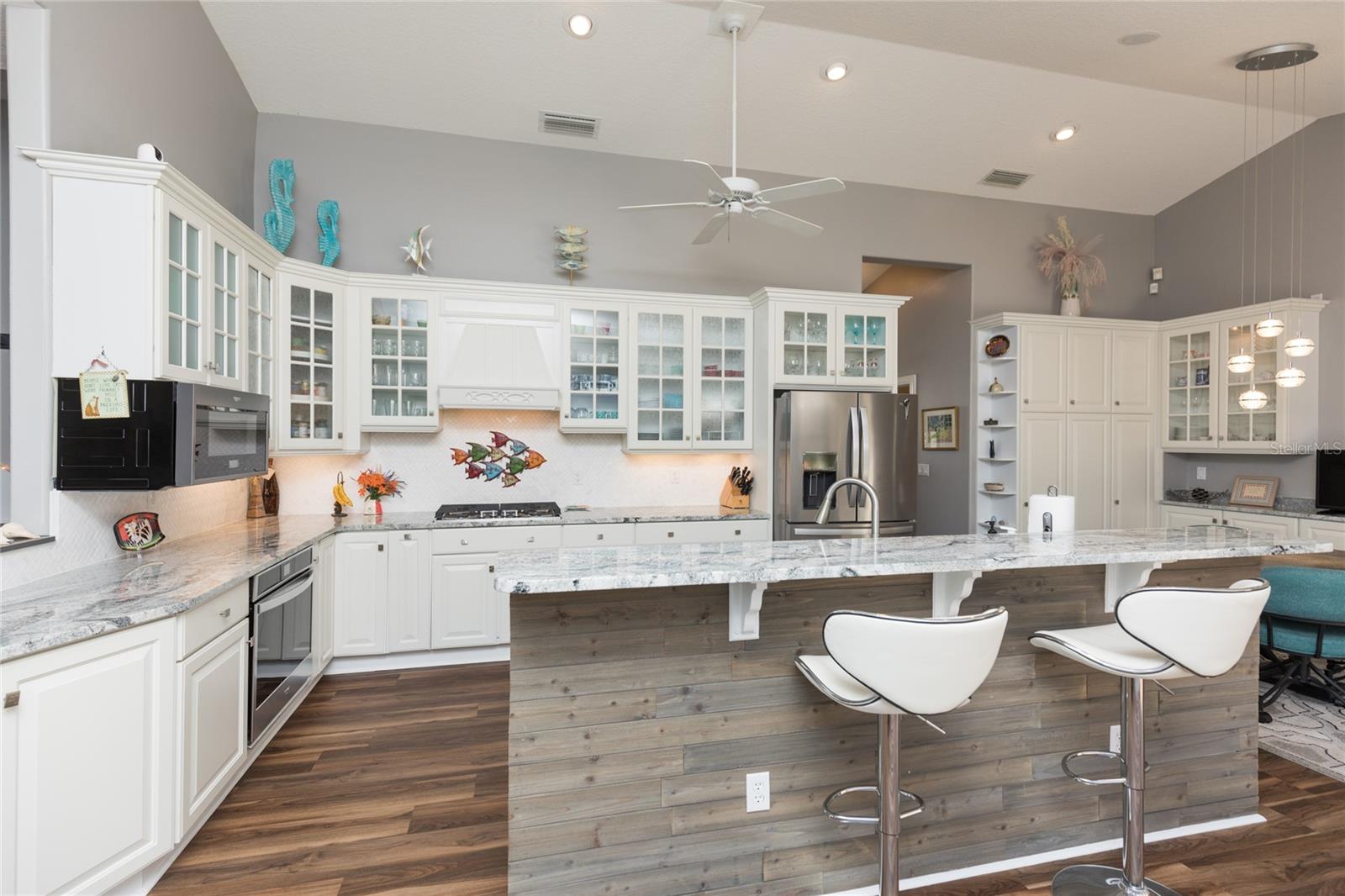 2 MALAGA CT
