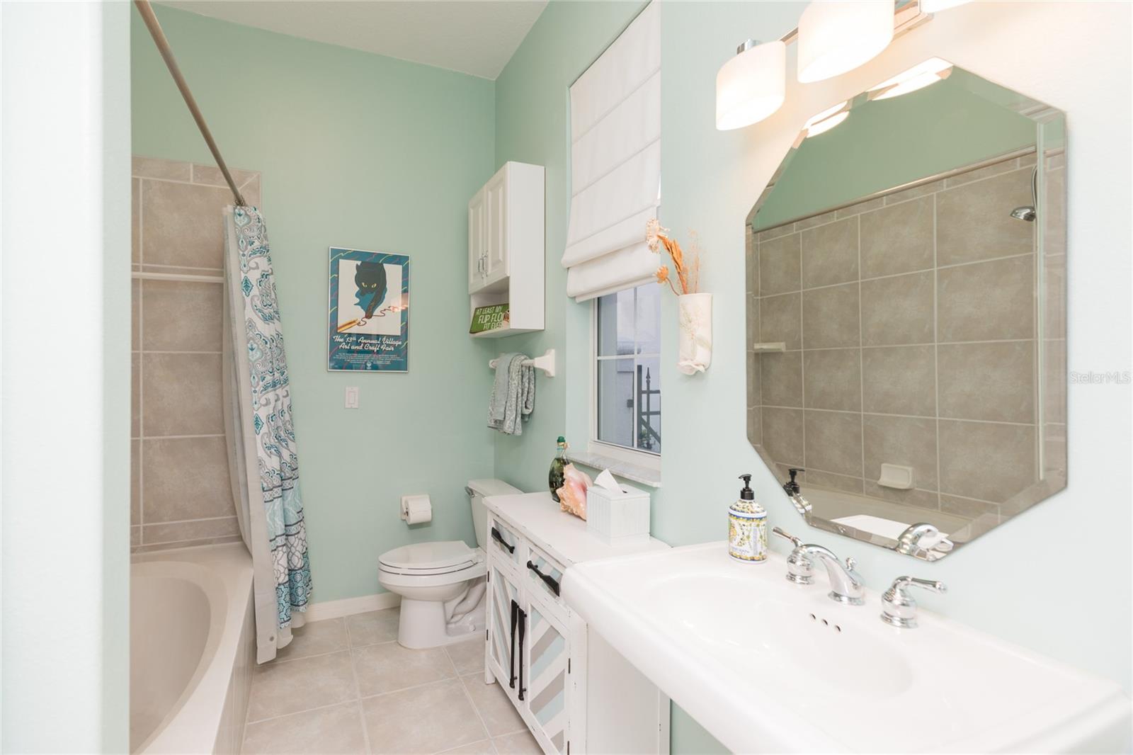 2 MALAGA CT