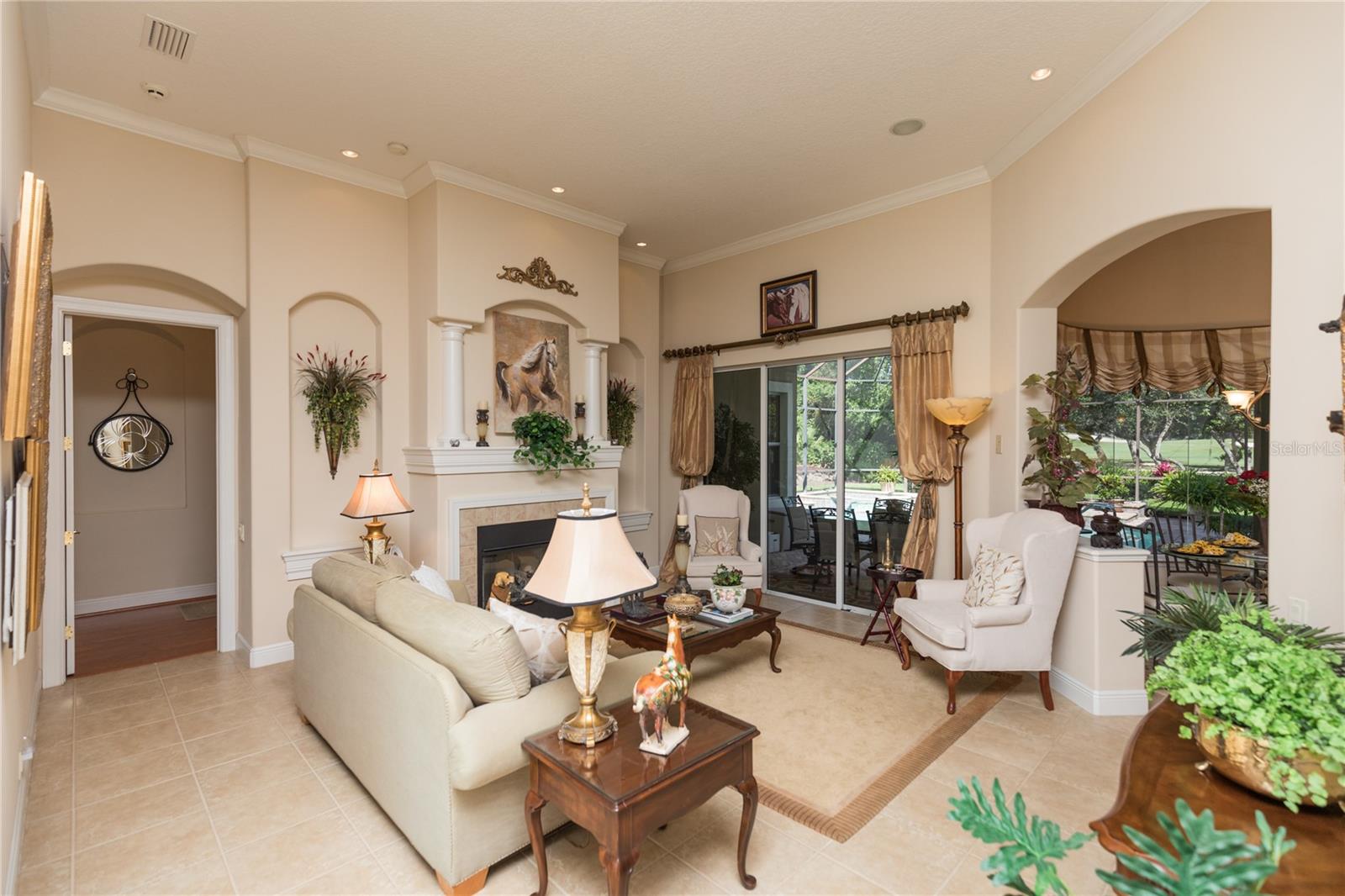 14 RUE RENOIR