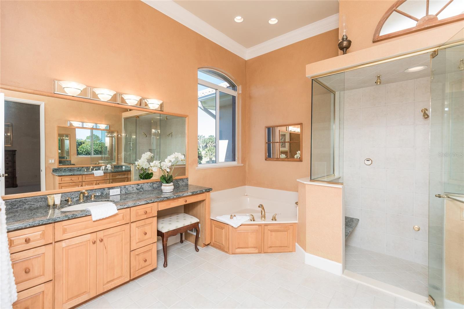 8 CORDOBA CT