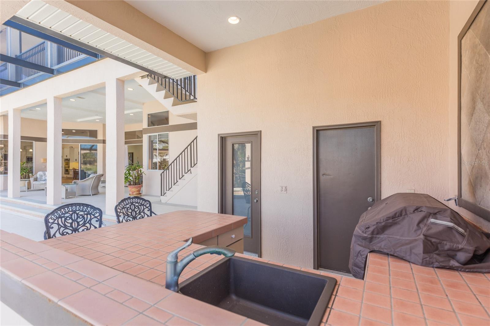 8 CORDOBA CT