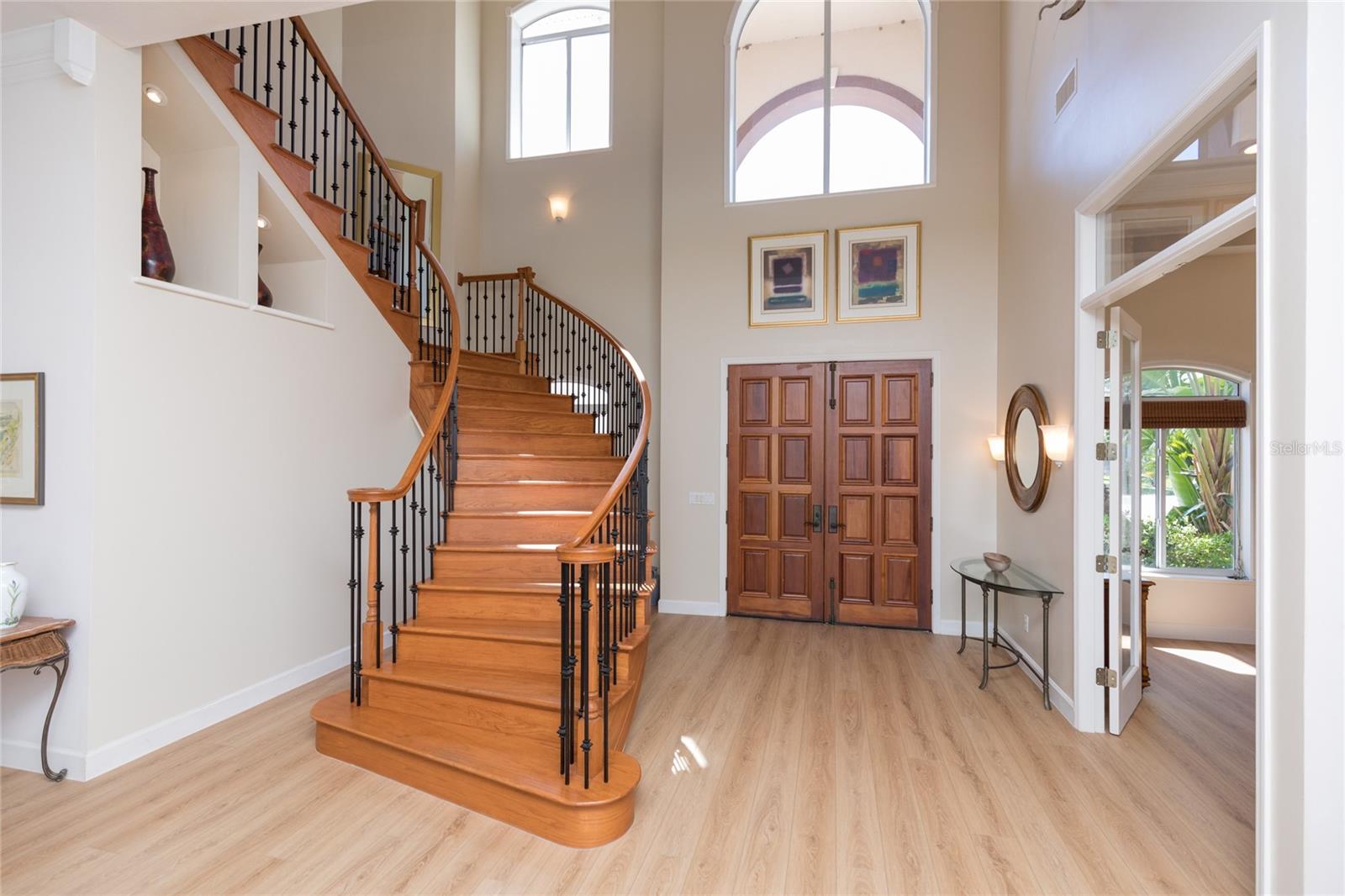 8 CORDOBA CT