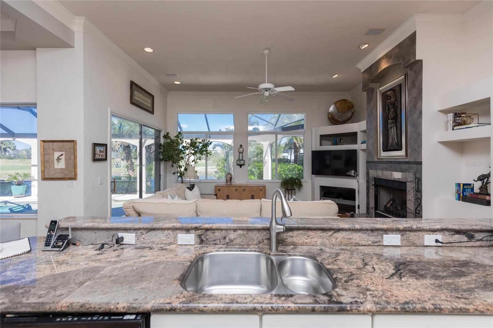 8 CORDOBA CT