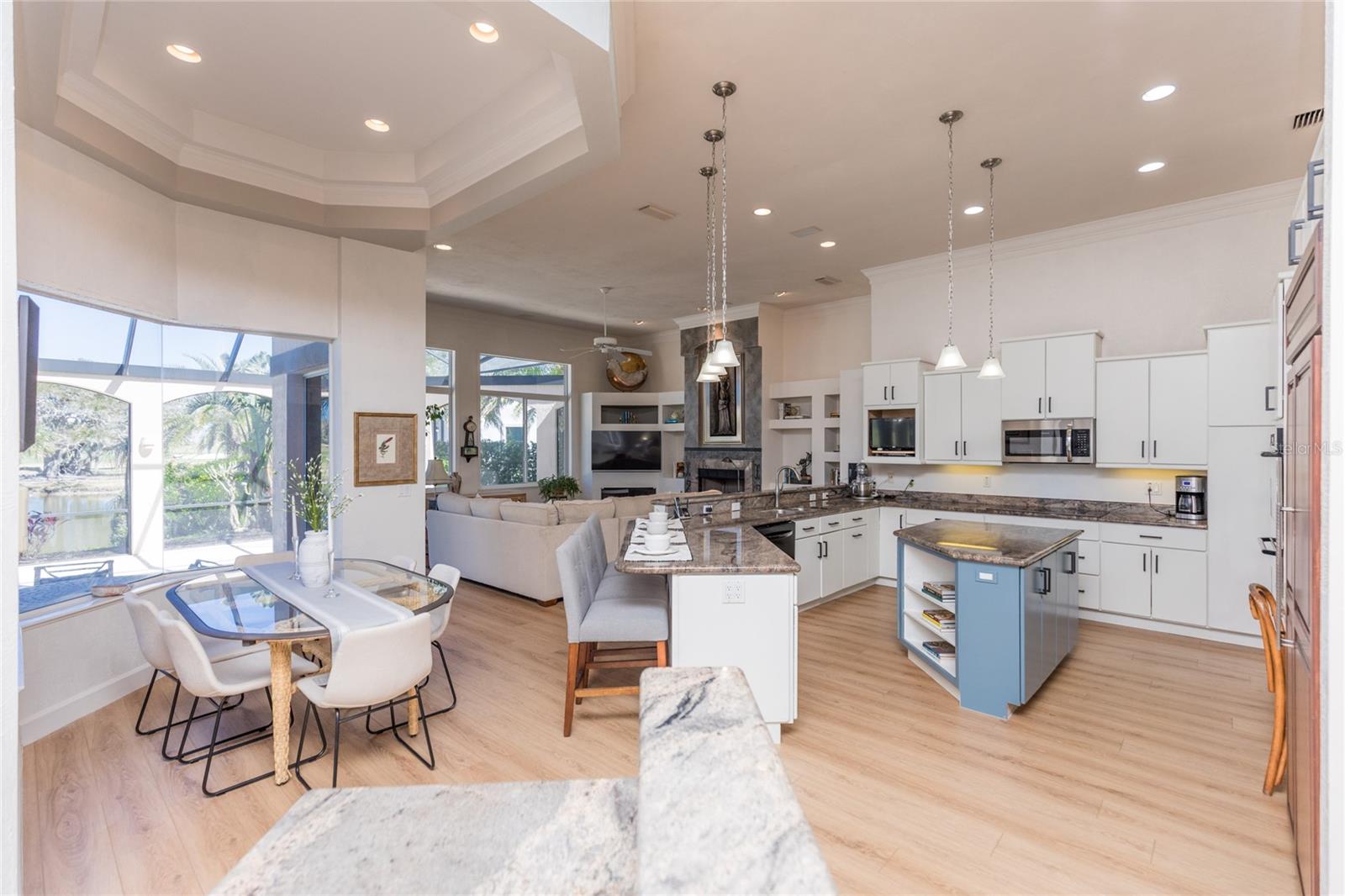 8 CORDOBA CT