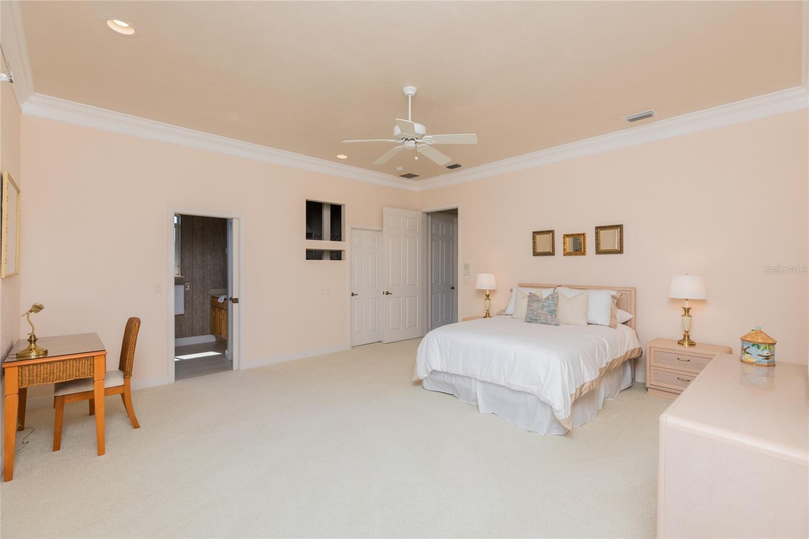 8 CORDOBA CT