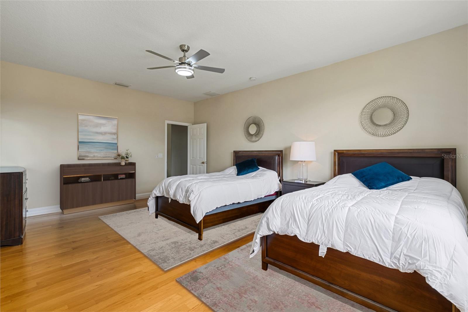 16 FLORENCE CT