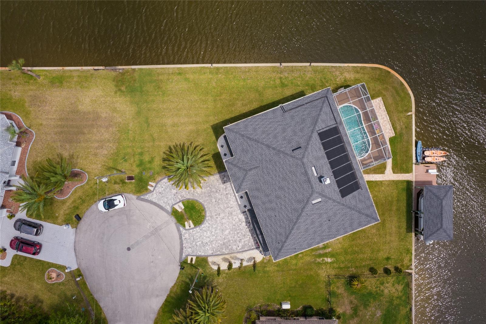 16 FLORENCE CT