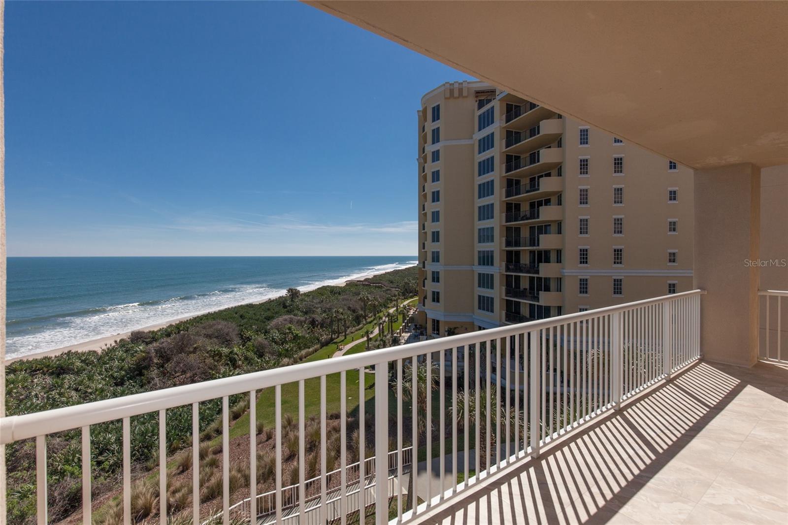 15 AVENUE DE LA MER #2406