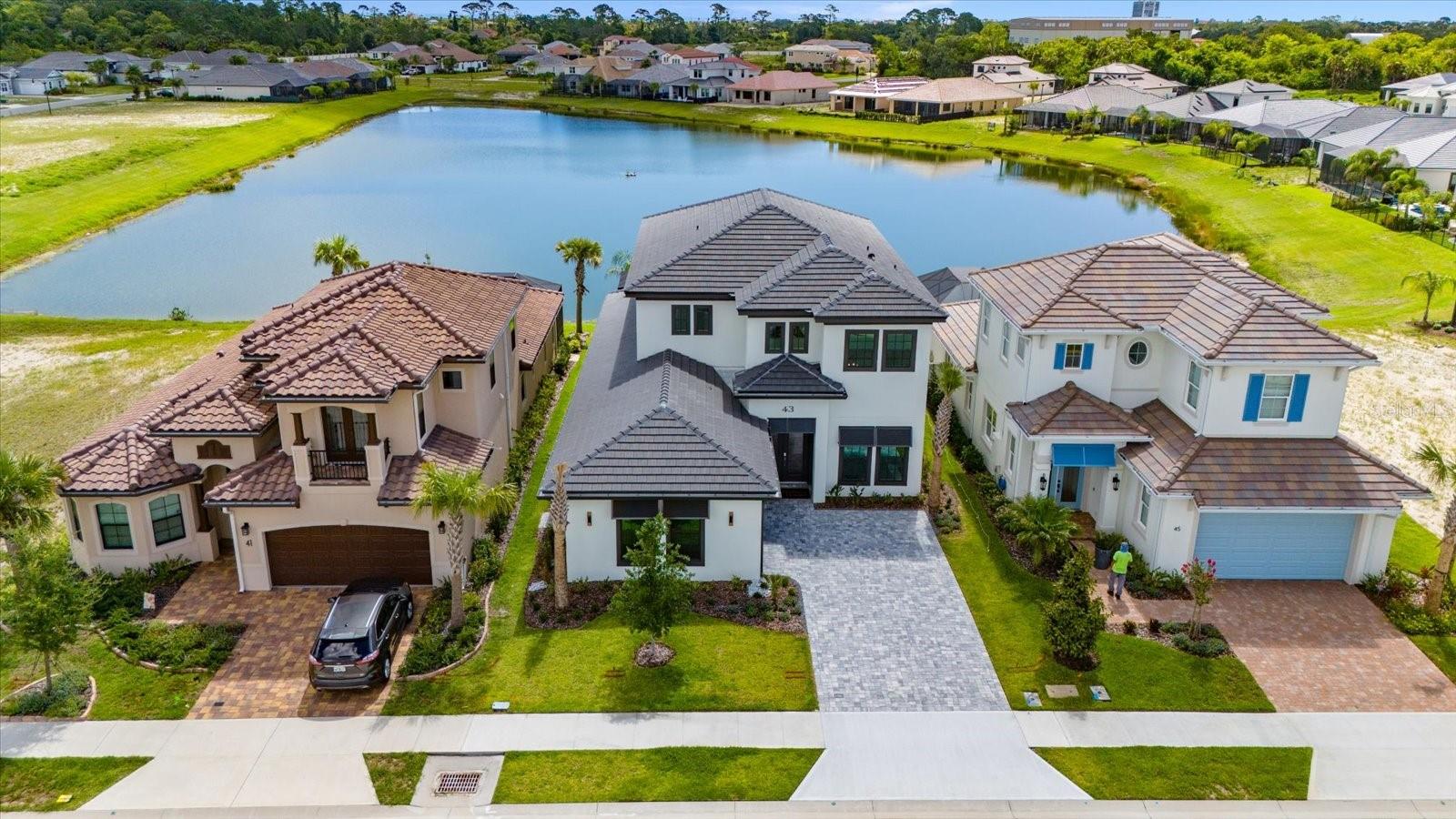 43 DEL PALMA DR