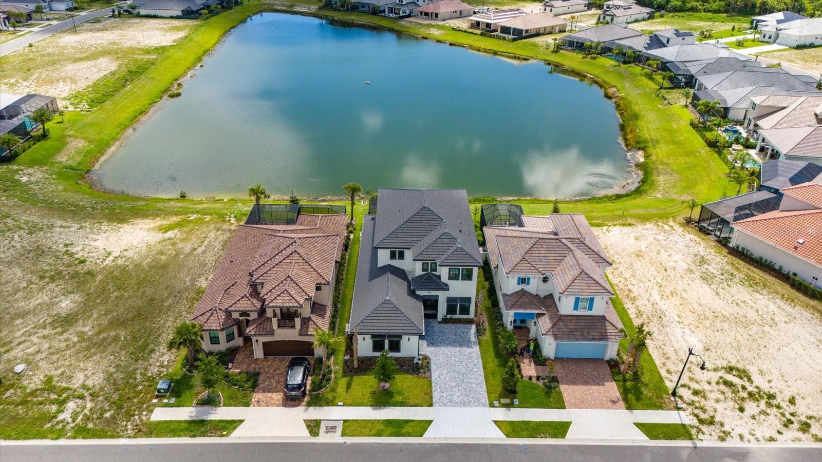 43 DEL PALMA DR