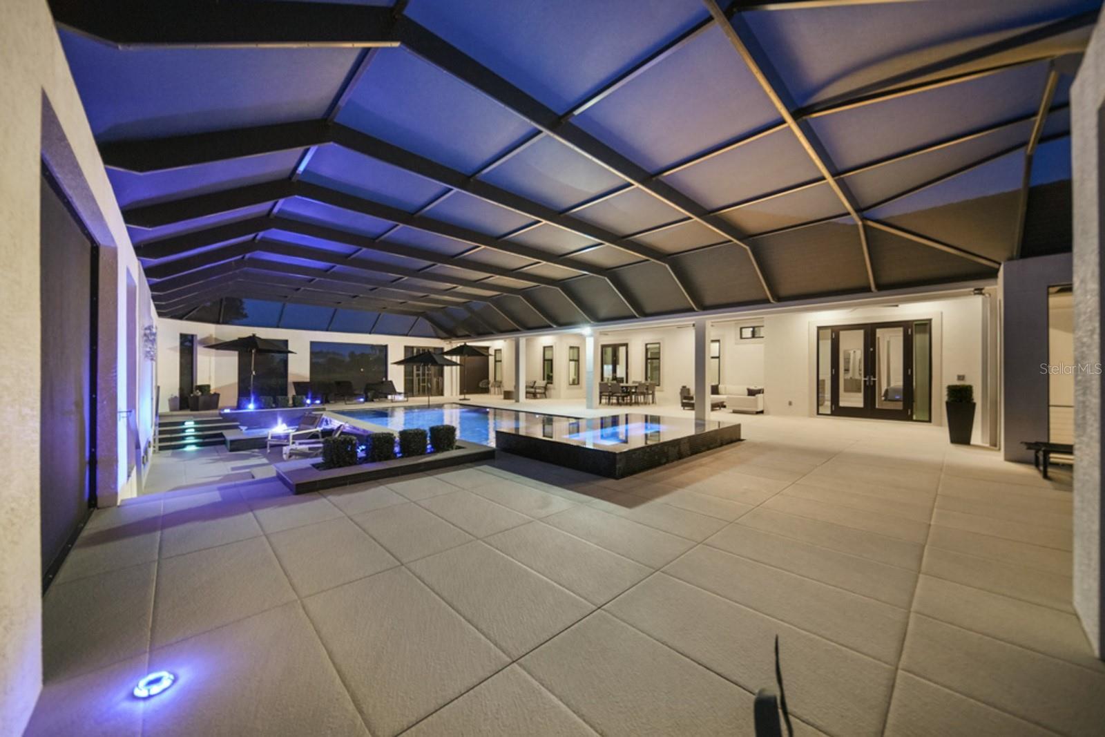 6 CORDOBA CT