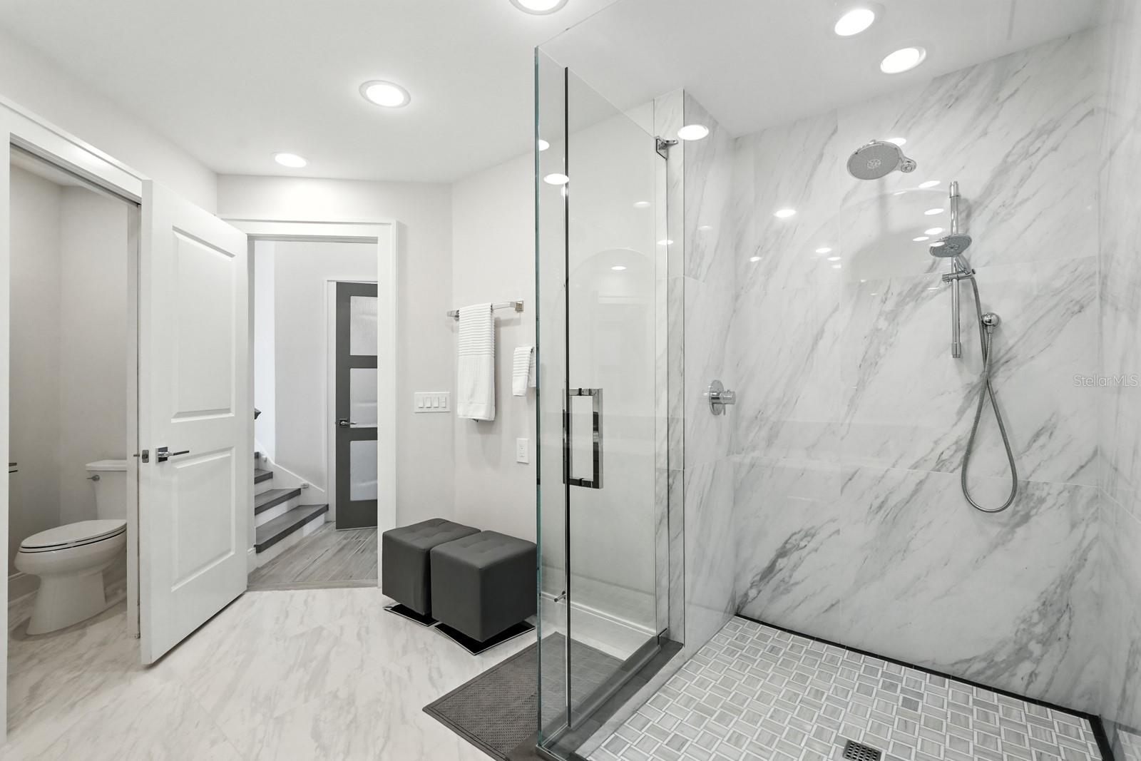 6 CORDOBA CT