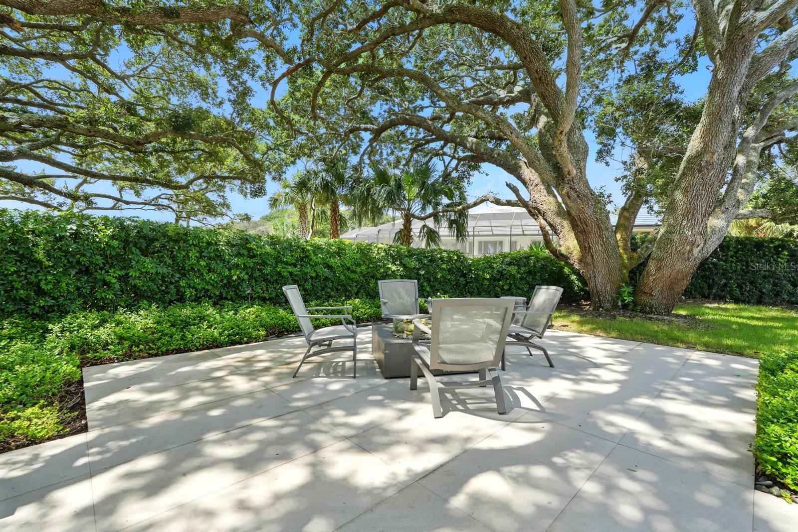 6 CORDOBA CT