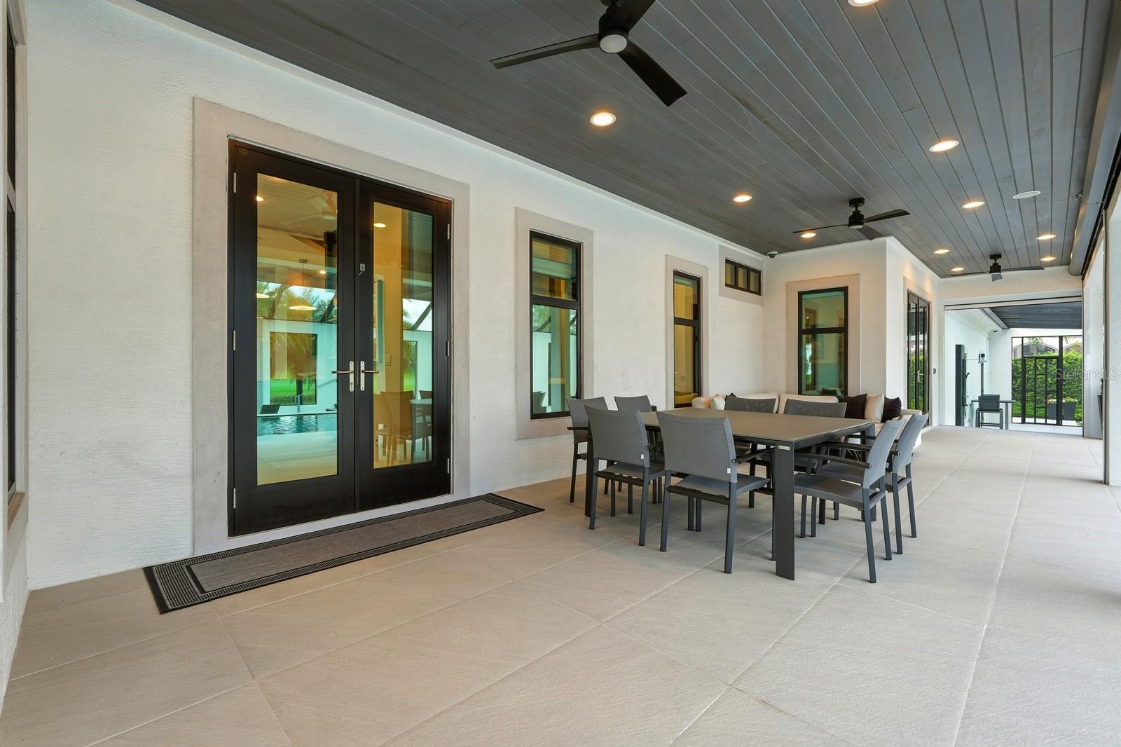 6 CORDOBA CT