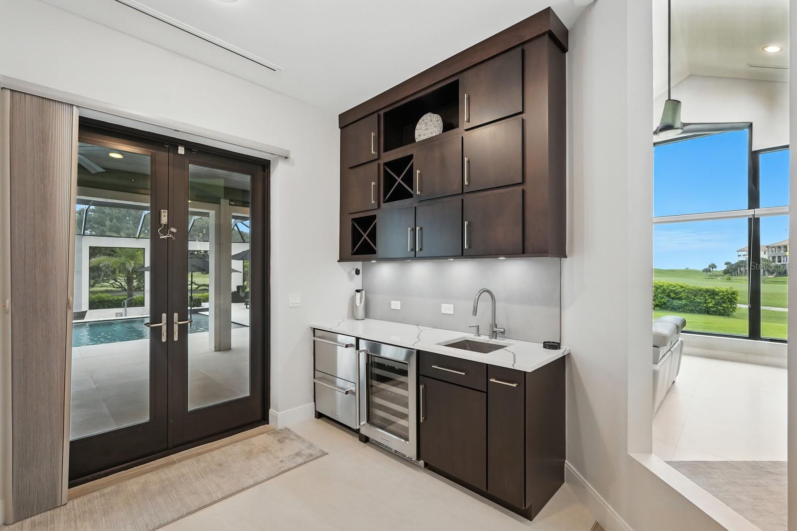 6 CORDOBA CT