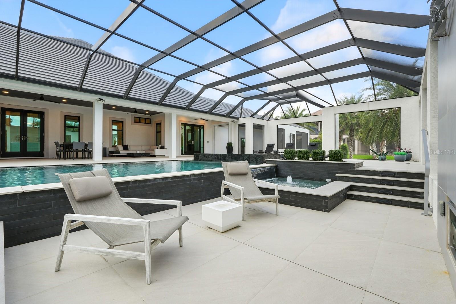 6 CORDOBA CT