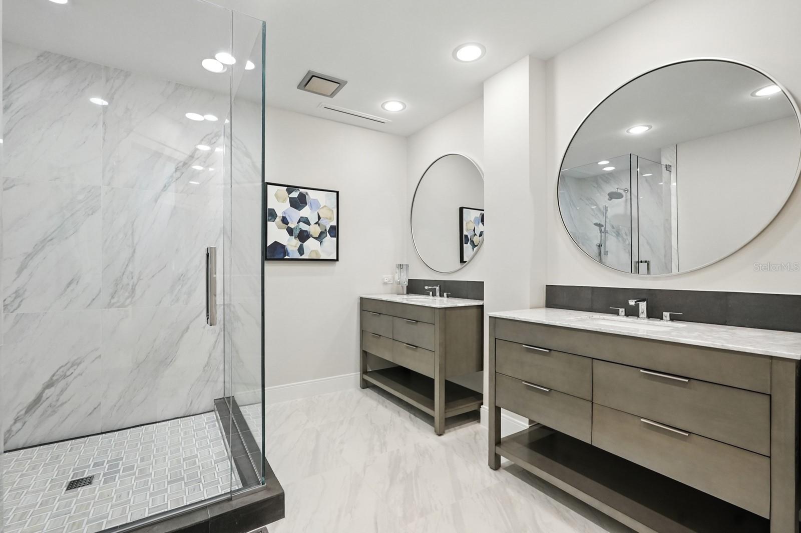 6 CORDOBA CT